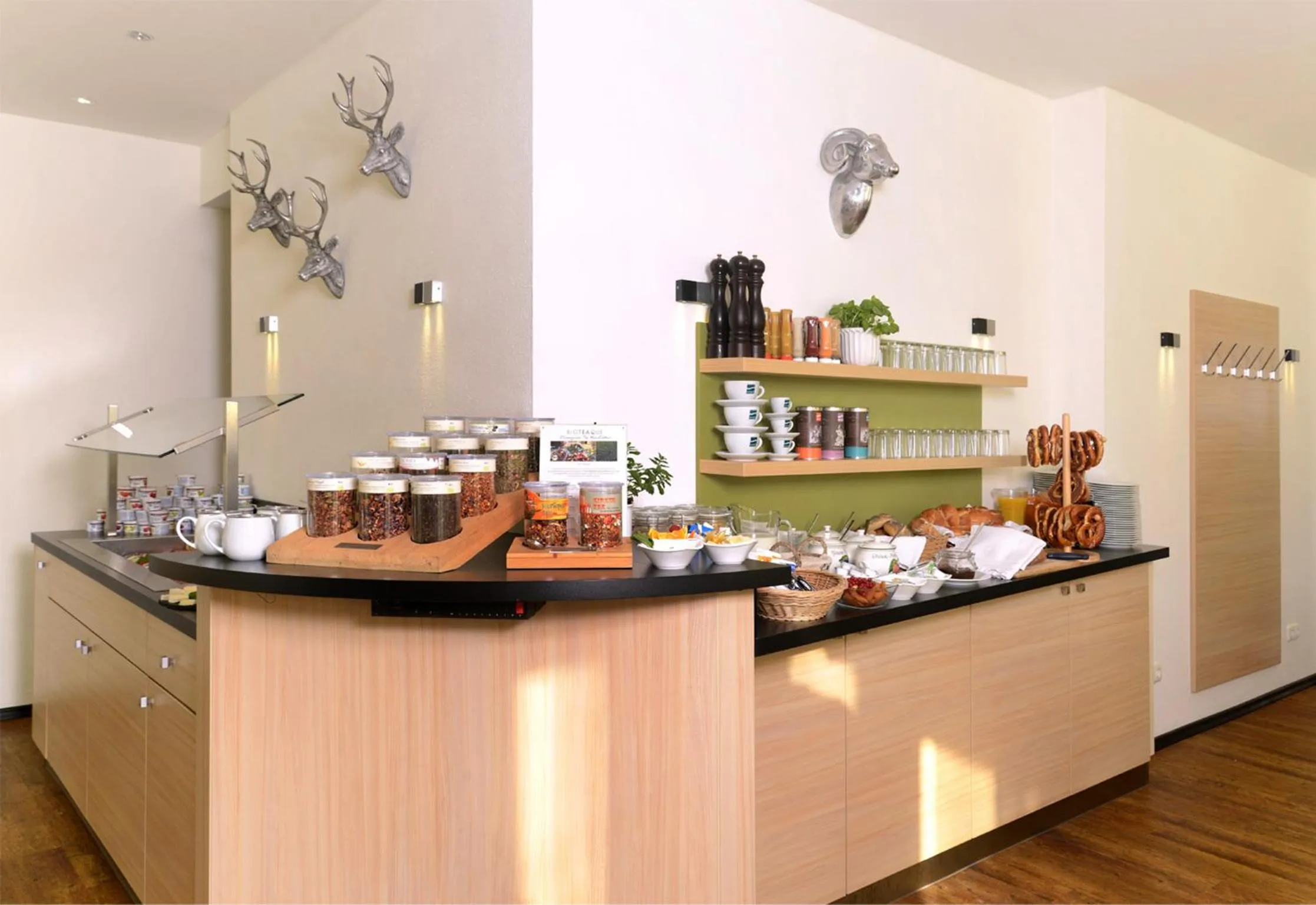 Buffet breakfast in Hotel Bayerisch Meran