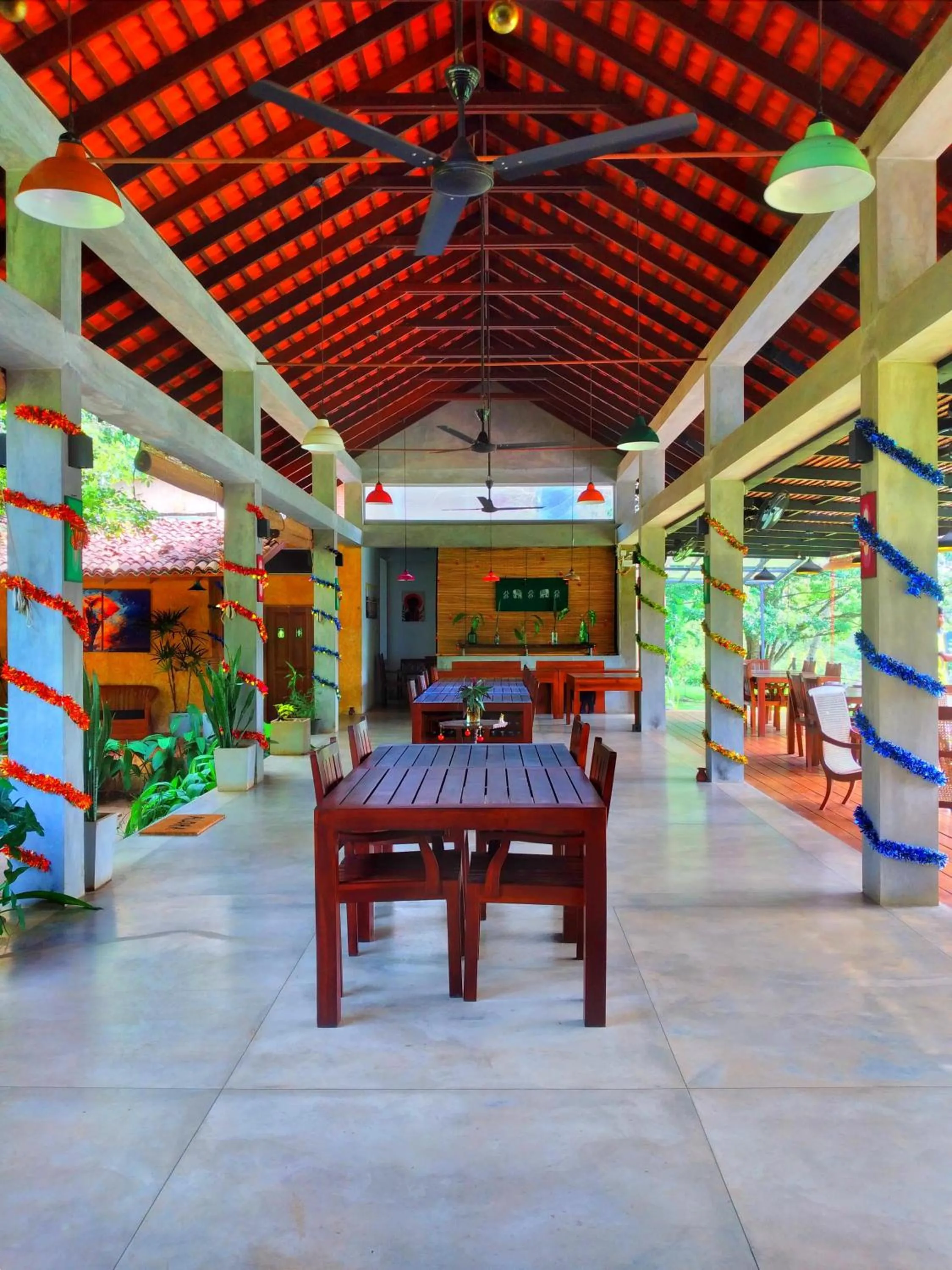 Restaurant/places to eat in Eliyanth Udawalawe