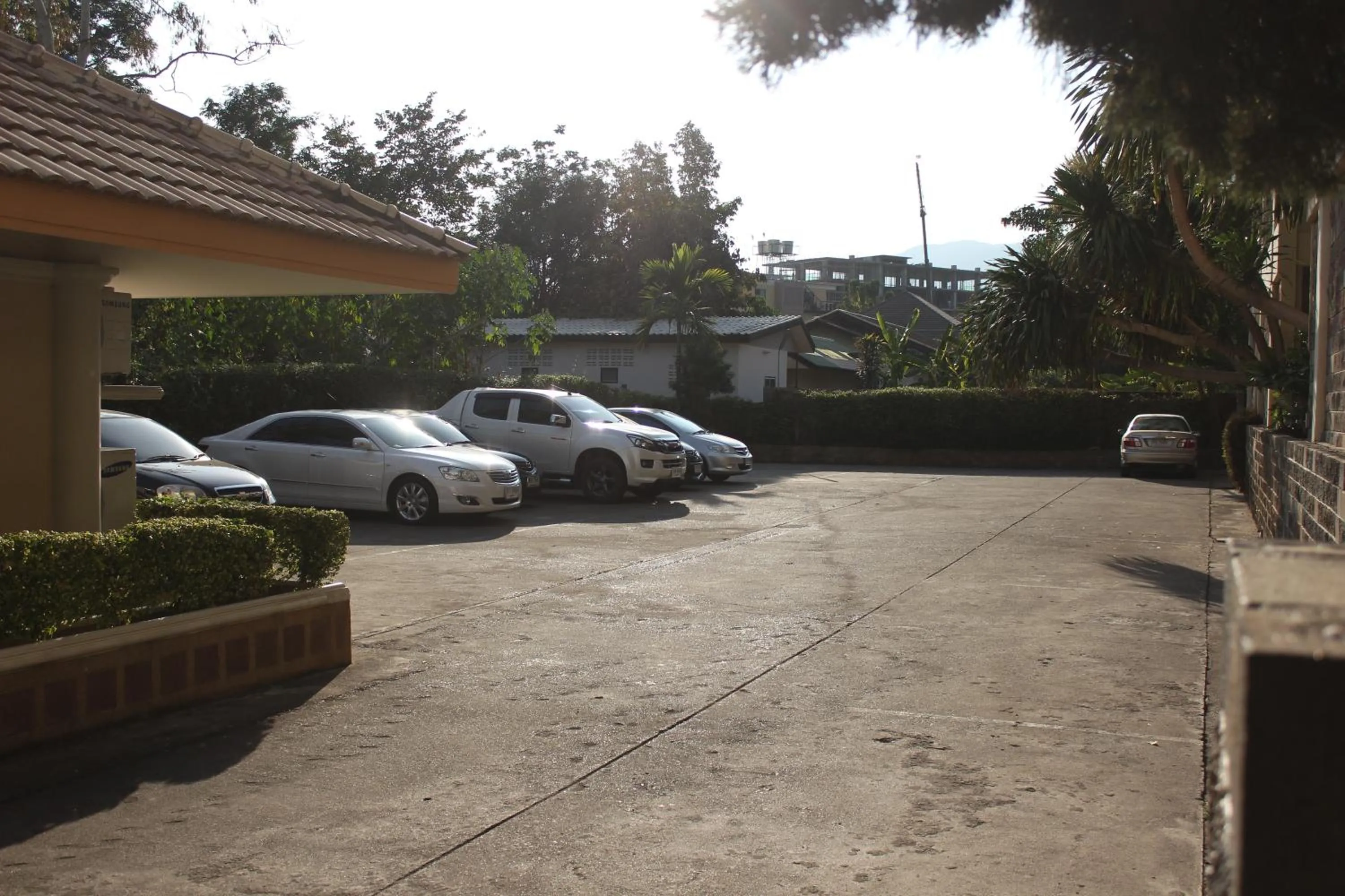 Area and facilities in Link Mansion