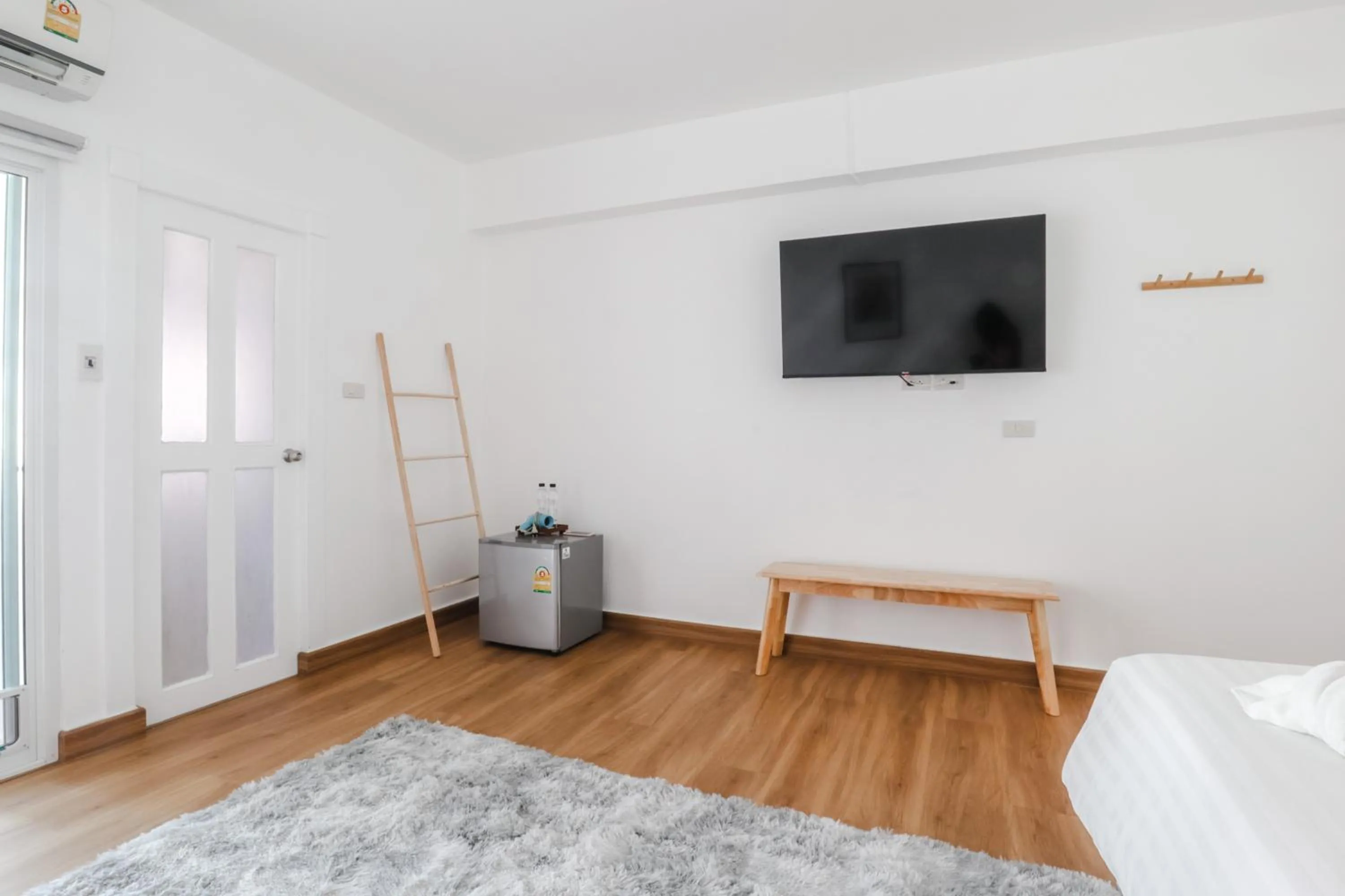 TV and multimedia, Bed in Link Mansion