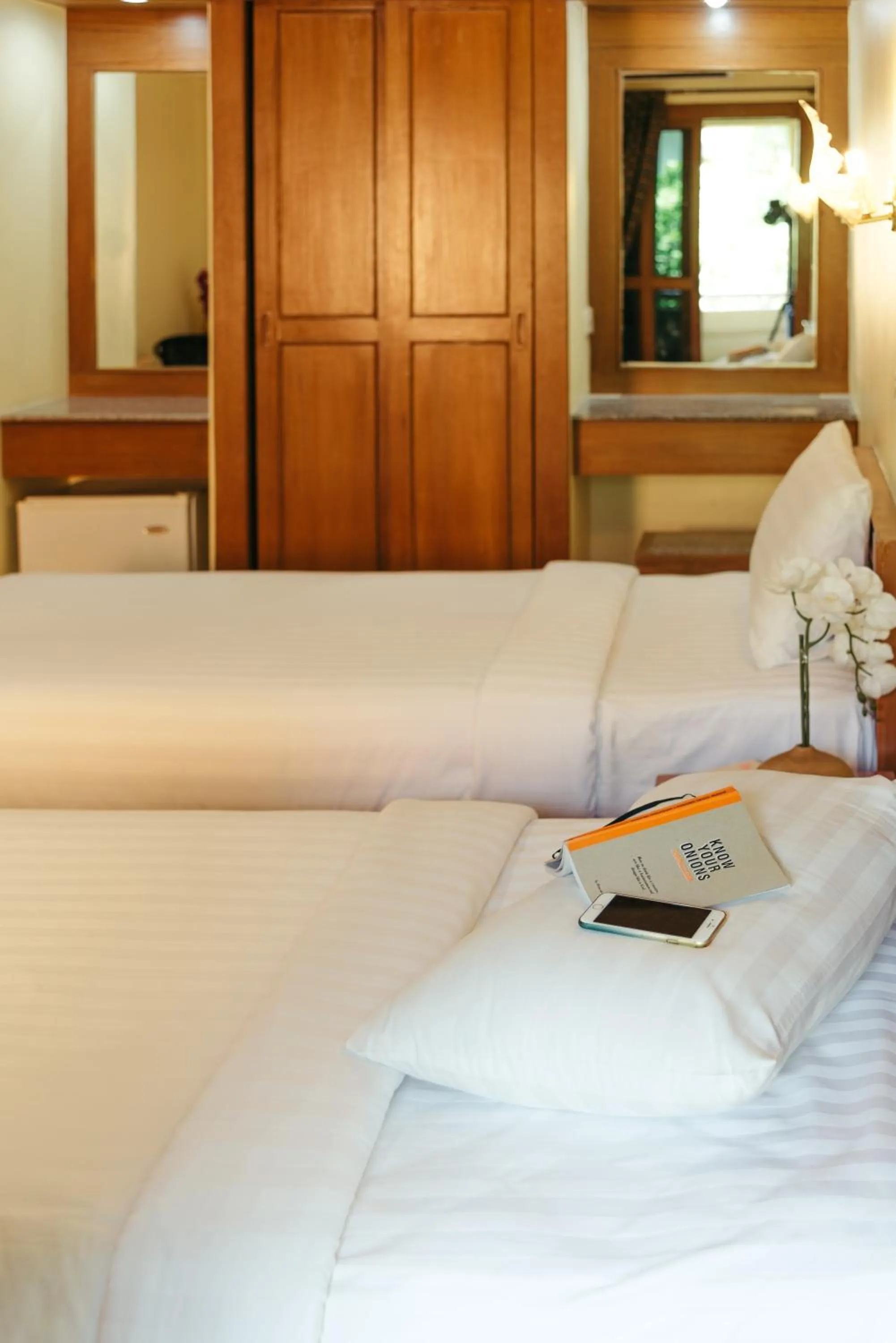 Bedroom, Bed in Link Mansion