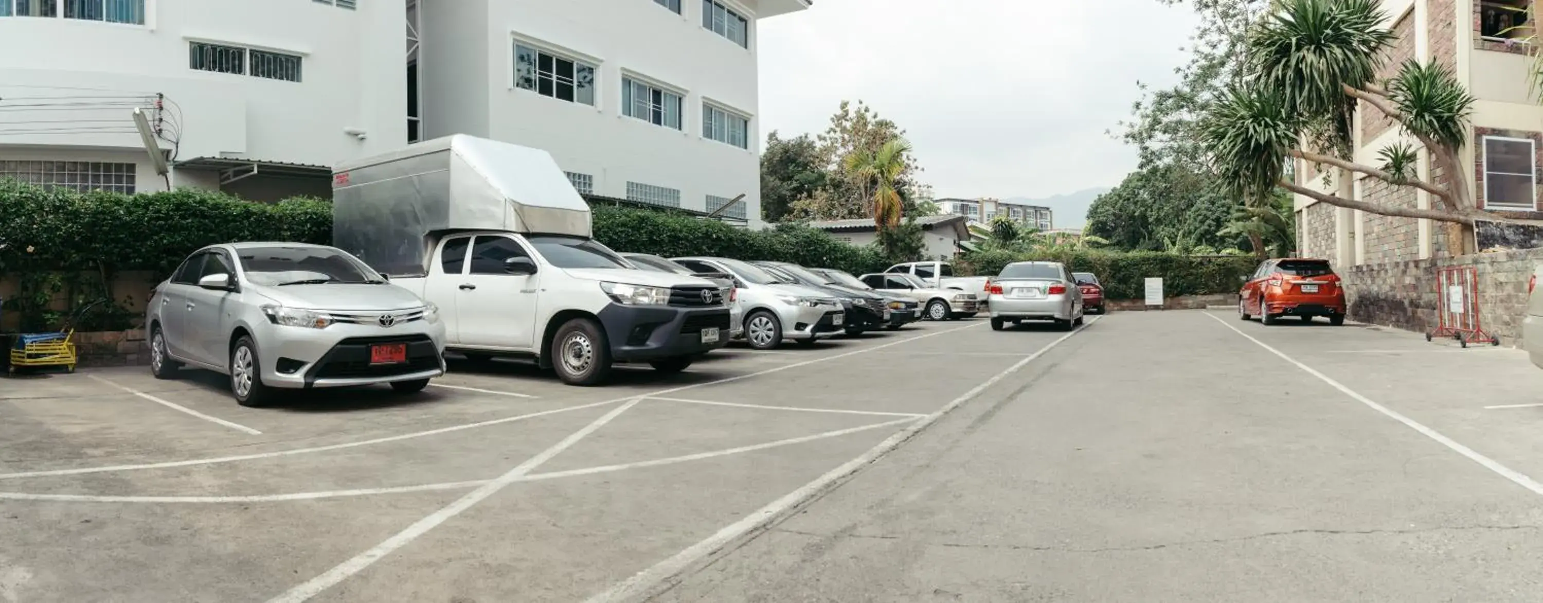 Property building in Link Mansion Property building in Link Mansion