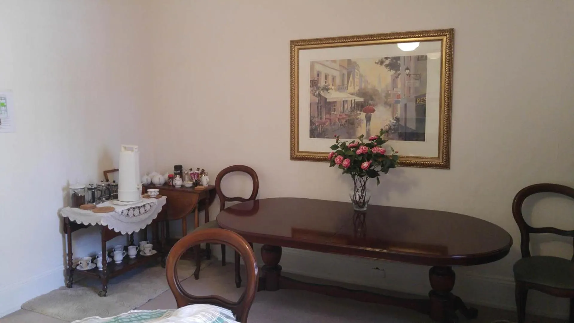 Dining area in The Graces Beechworth