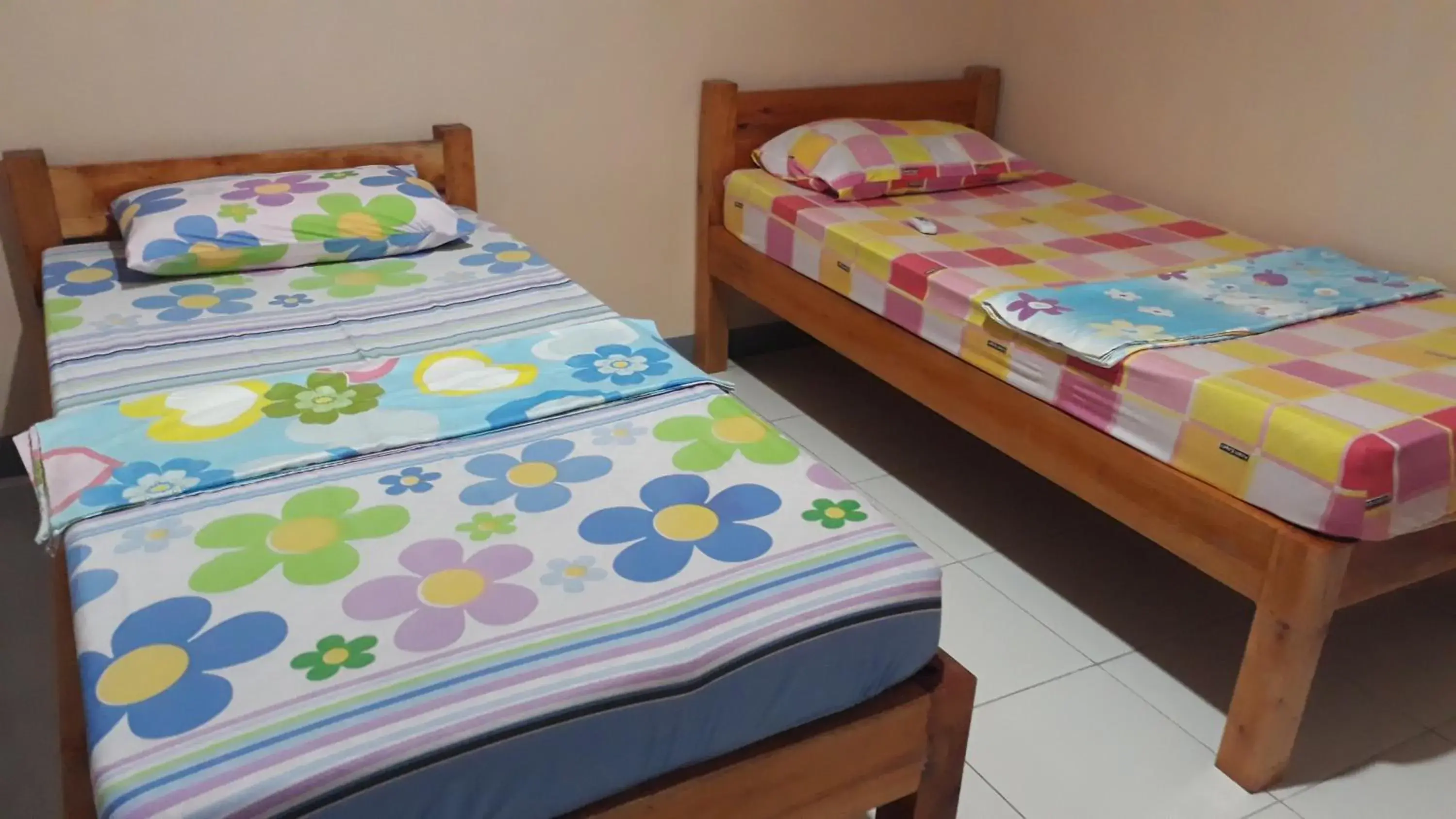 Deluxe Double Room with Shower in James Homestay Deluxe Double Room with Shower in James Homestay
