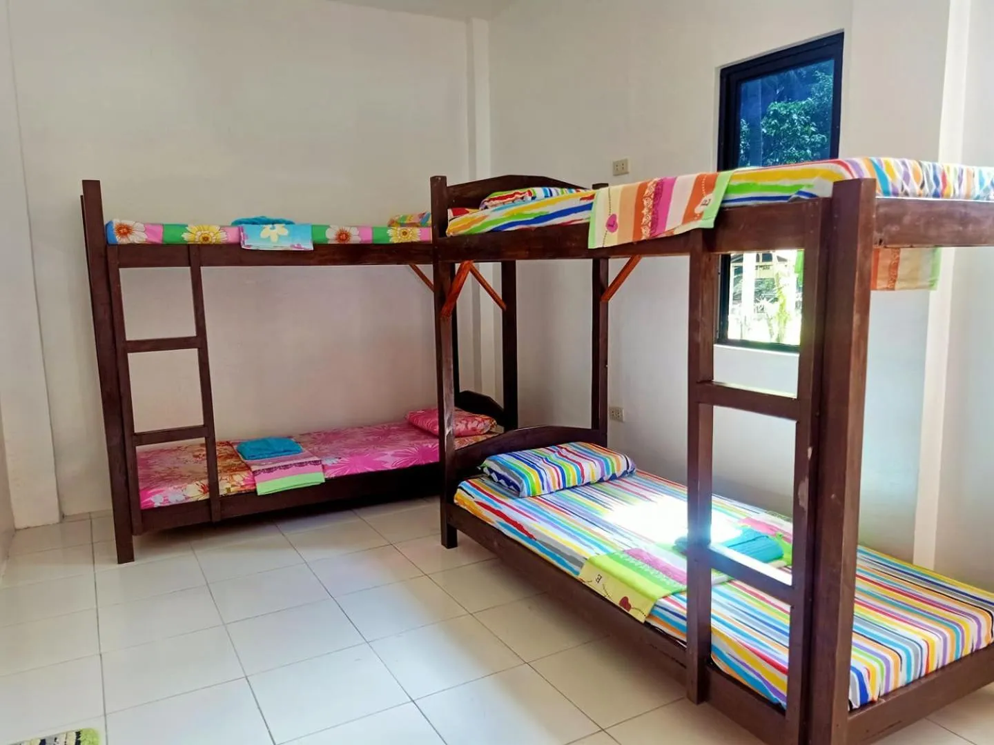 Family Room with Private Bathroom in James Homestay