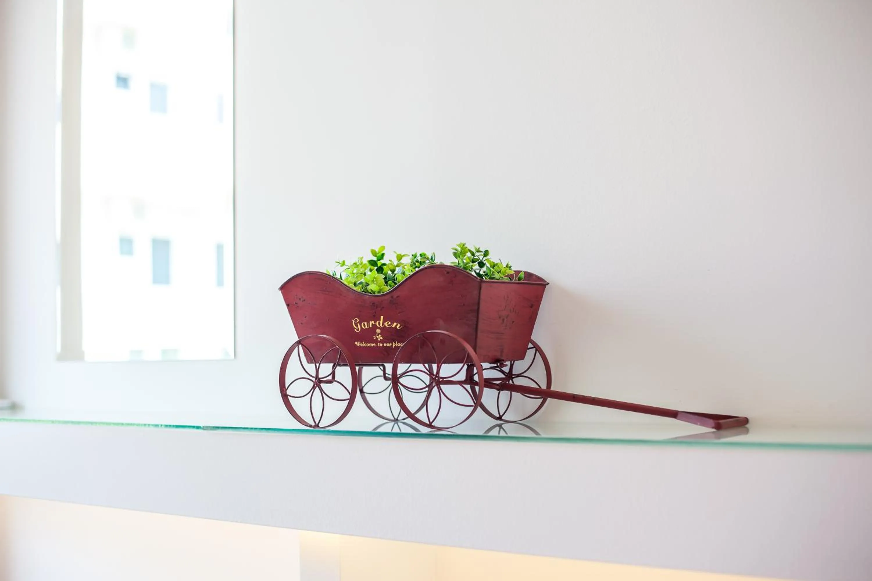 Decorative detail in Stay Helios