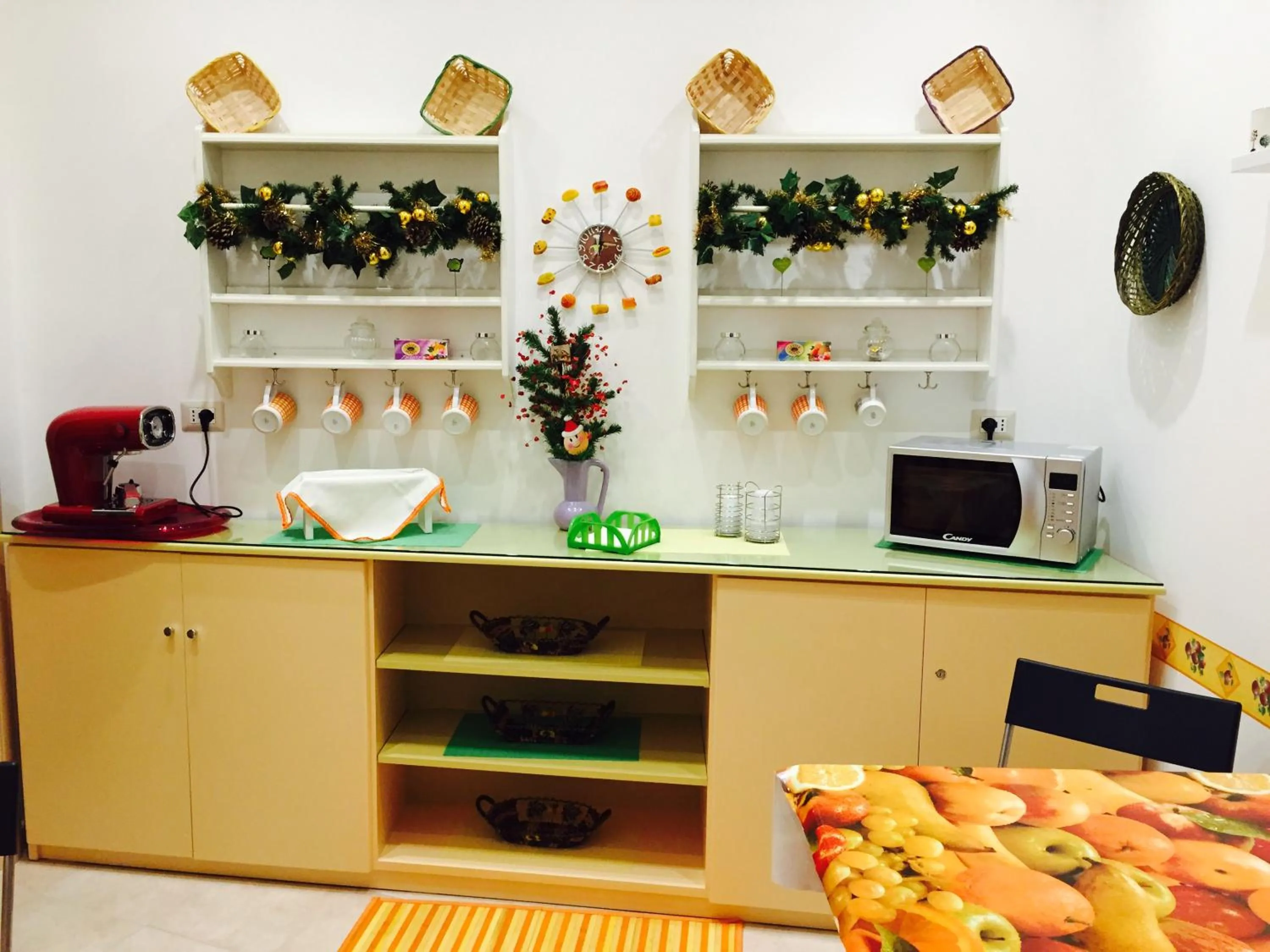 Communal kitchen in B&B Castello