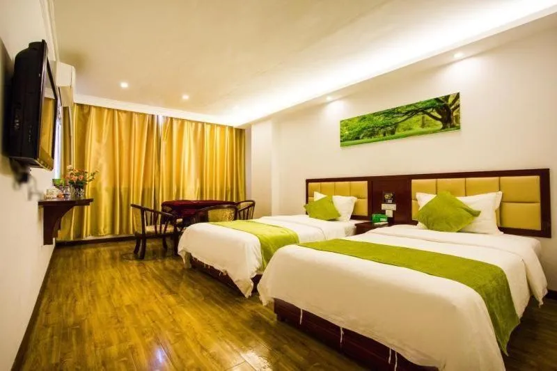 Deluxe Twin Room in 东玉楼大酒店Zhangjiajie Dong Yu Lou Hotel