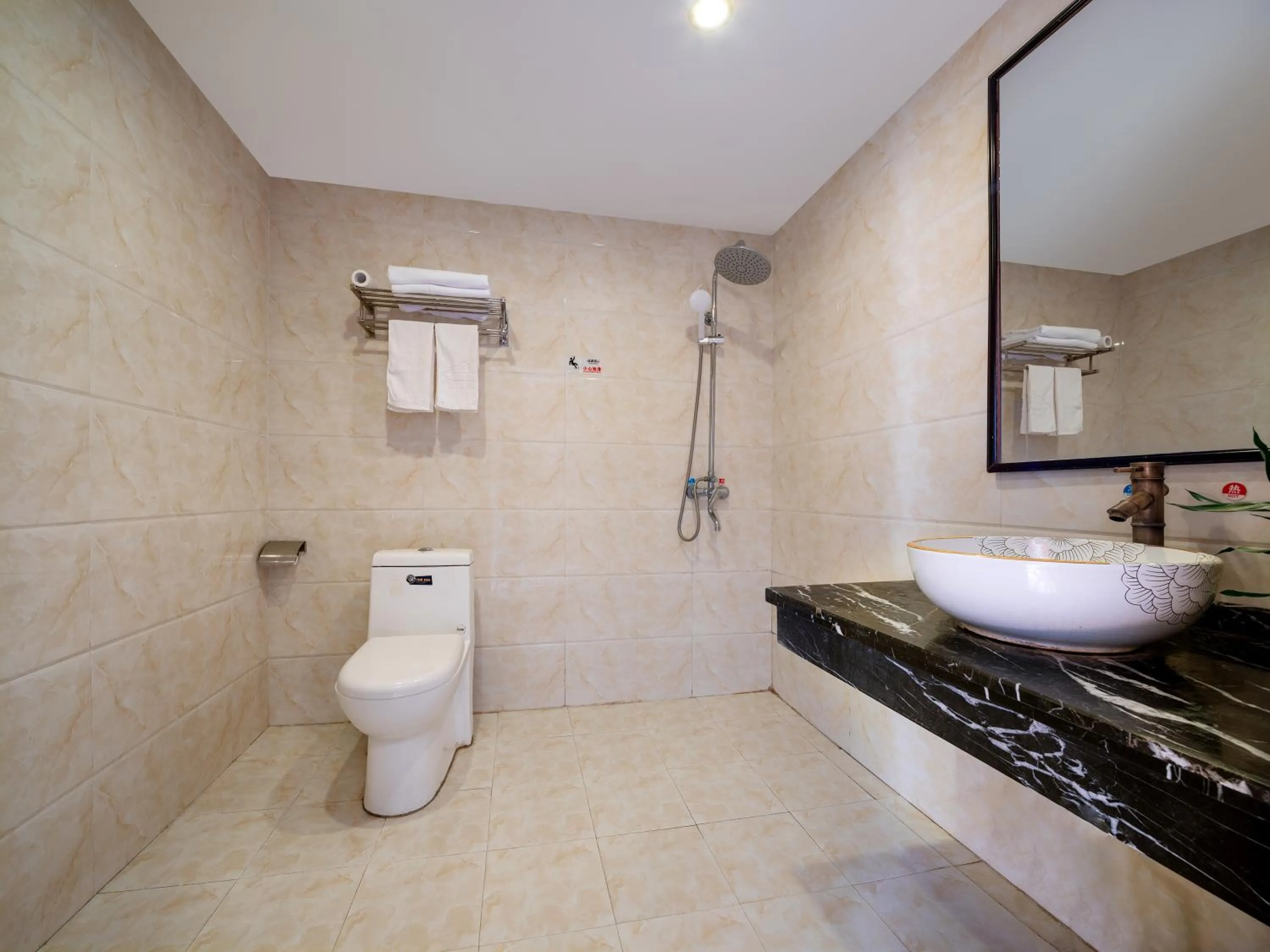 Deluxe Single Room in 东玉楼大酒店Zhangjiajie Dong Yu Lou Hotel