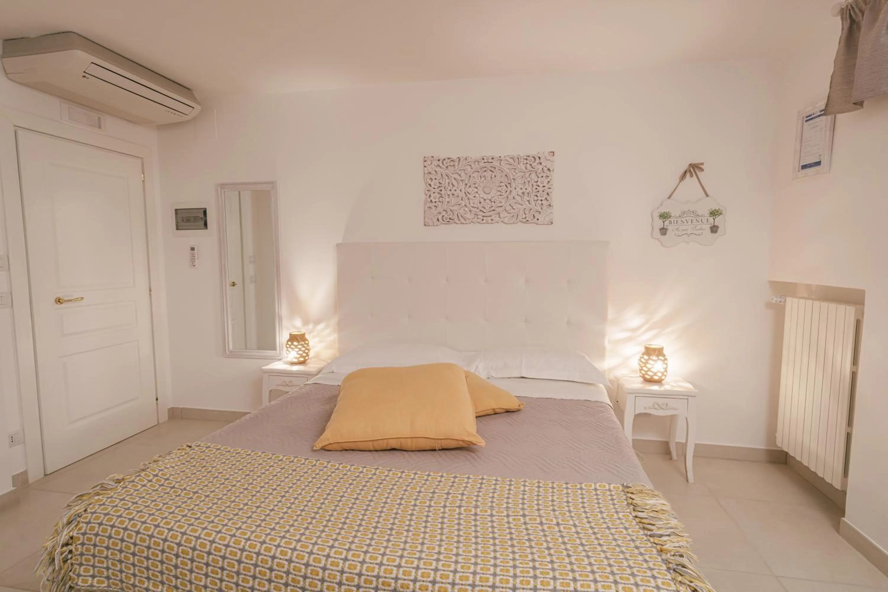 Bed in La Terrazza Sulla Rupe Relais