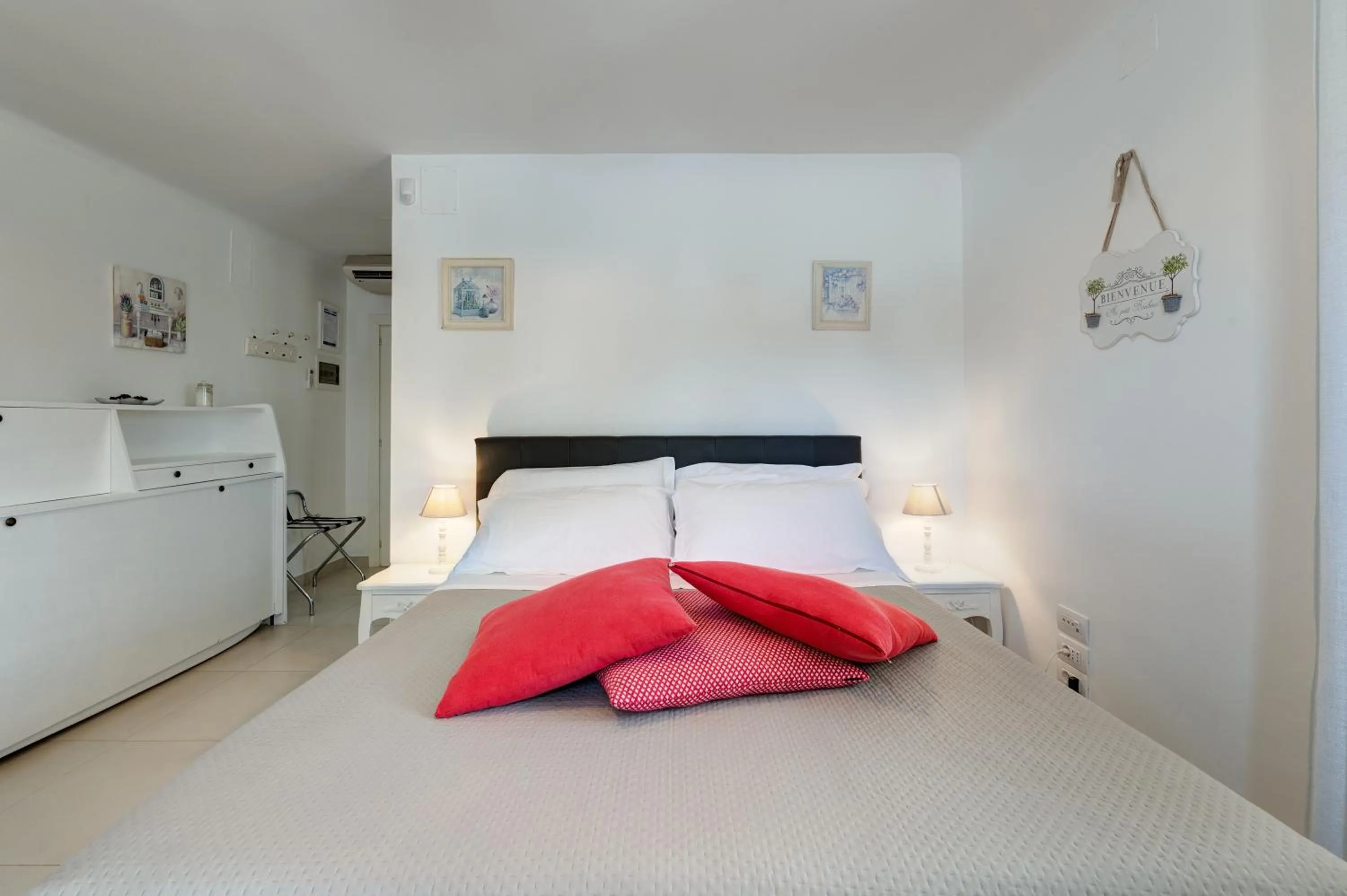 Bed in La Terrazza Sulla Rupe Relais