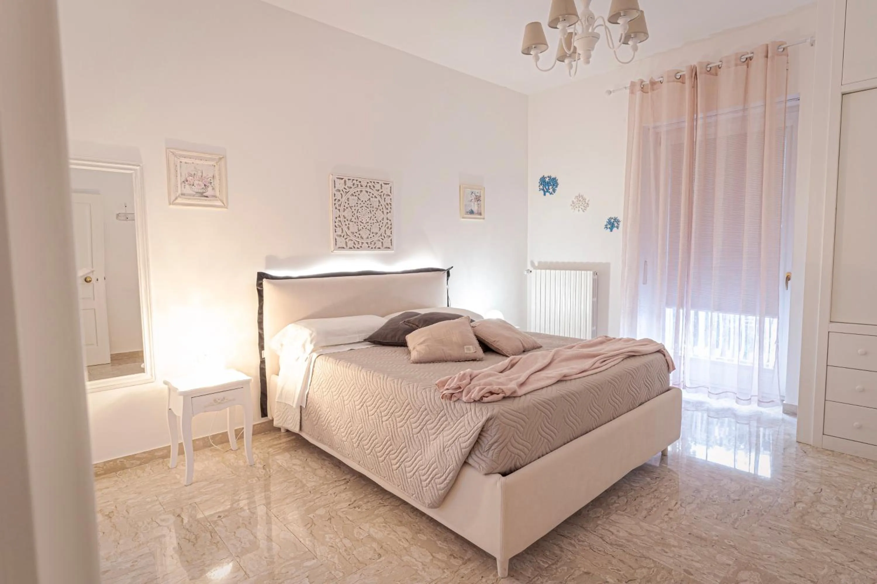 Bed in La Terrazza Sulla Rupe Relais