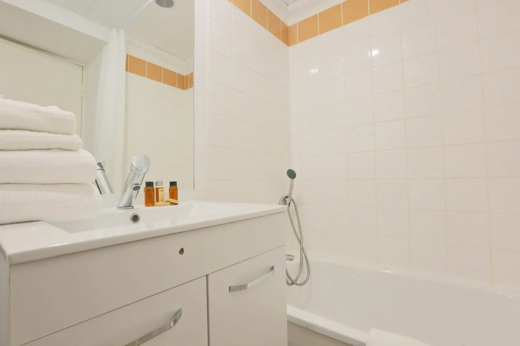 KOSY Appart'Hôtels - La Maison Des Chercheurs