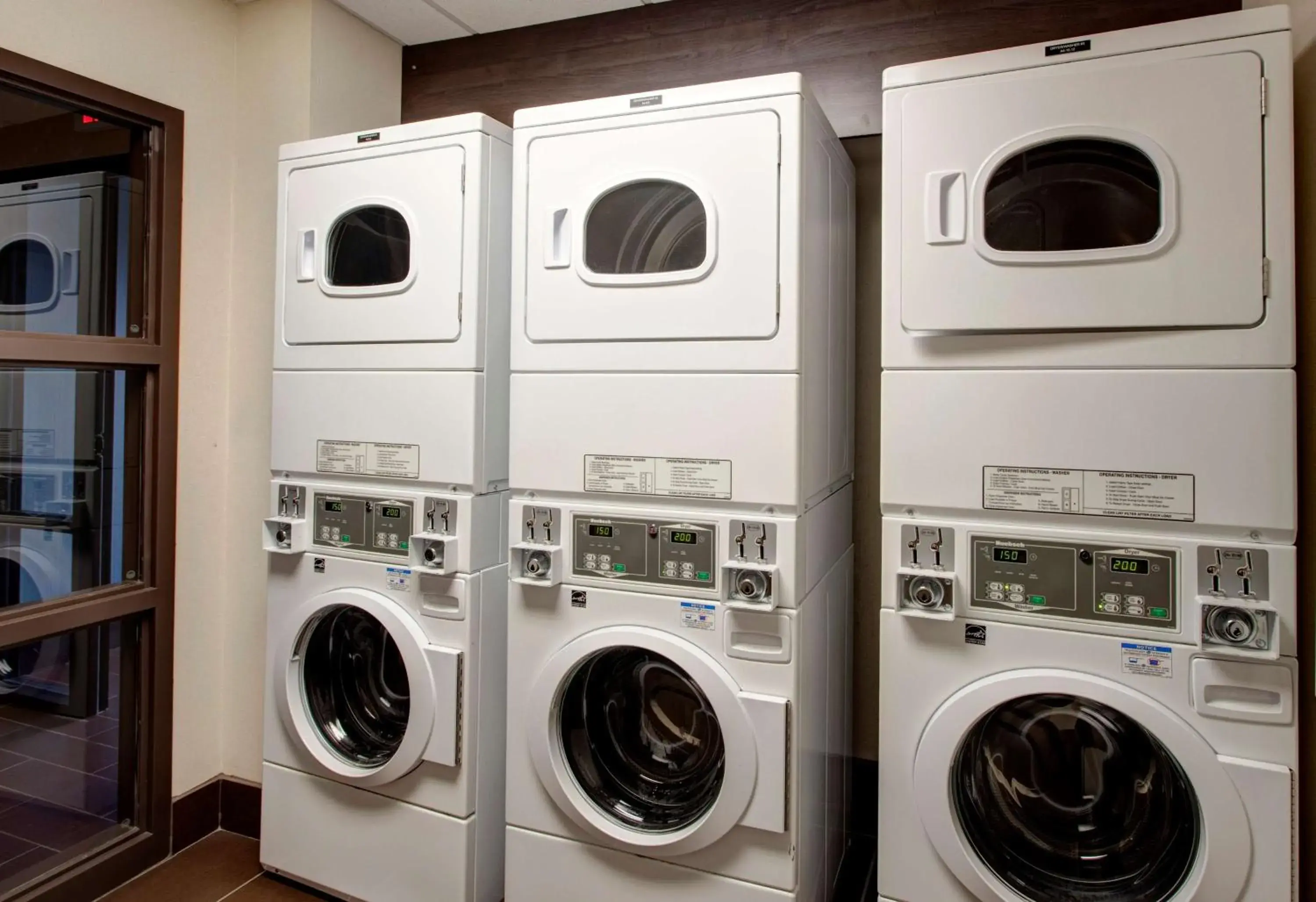 Property building in Hampton Inn & Suites by Hilton Dartmouth - Halifax Property building in Hampton Inn & Suites by Hilton Dartmouth - Halifax