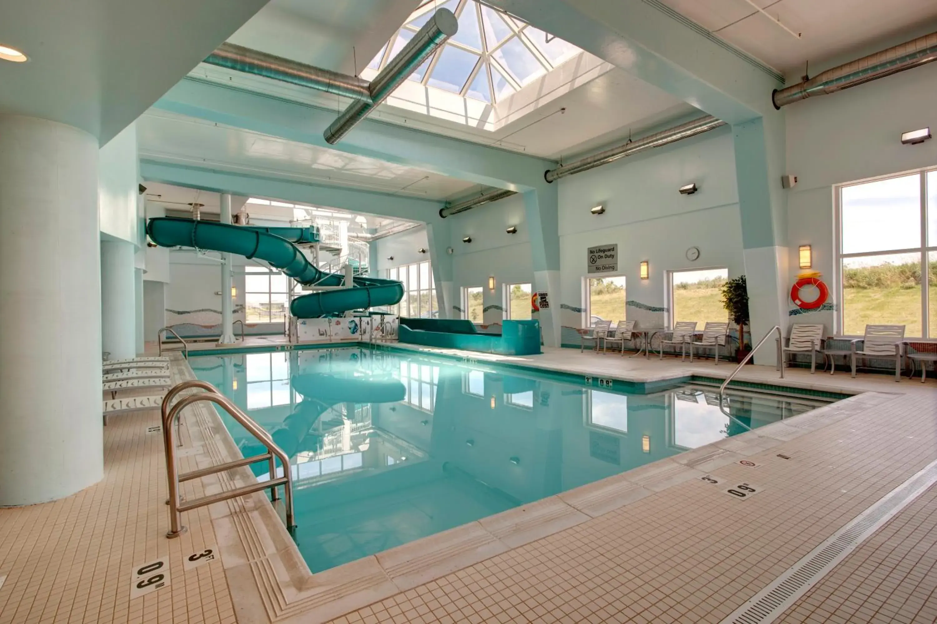 Property building in Hampton Inn & Suites by Hilton Dartmouth - Halifax Property building in Hampton Inn & Suites by Hilton Dartmouth - Halifax