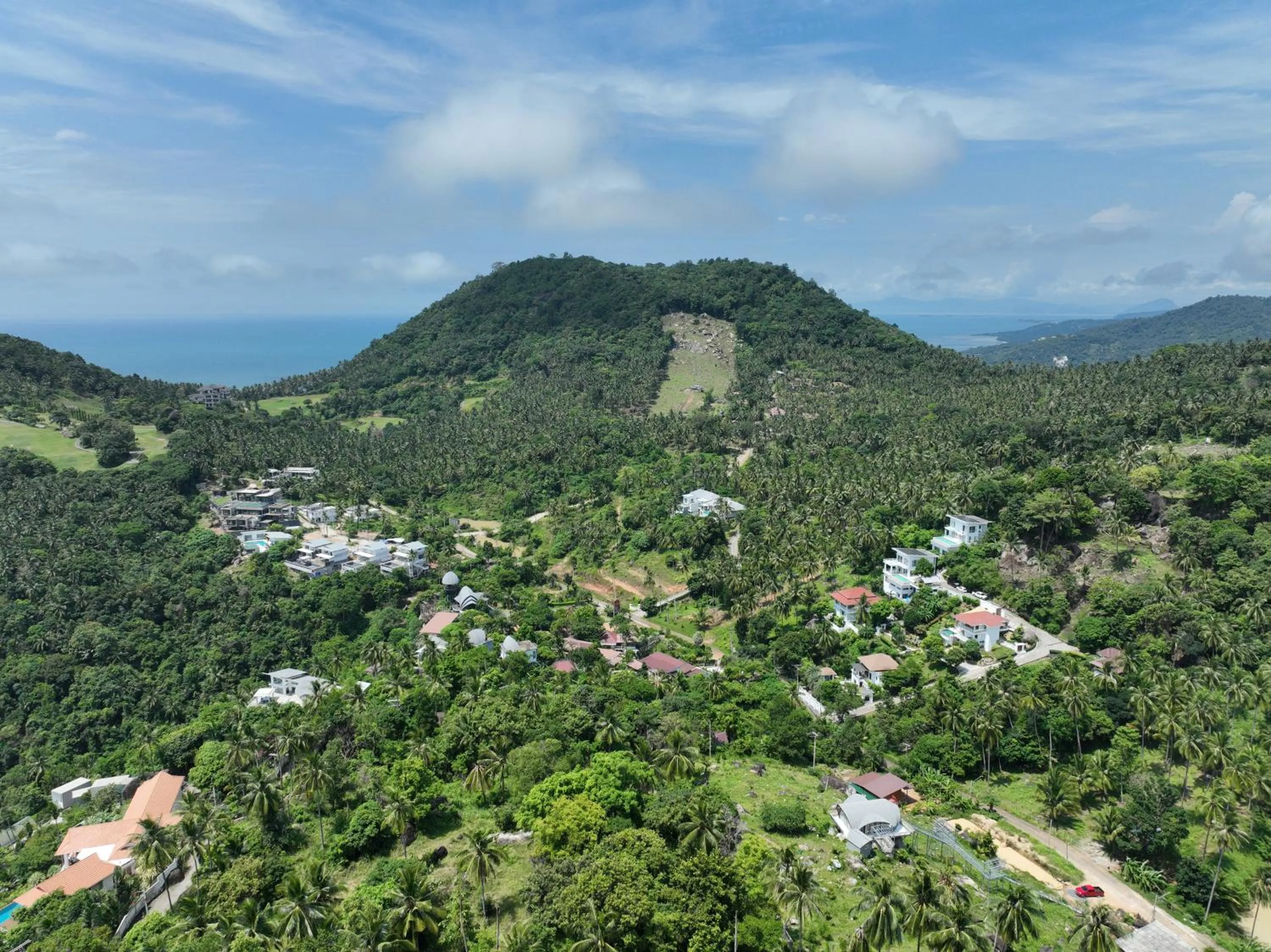 Property building in Villa Melo