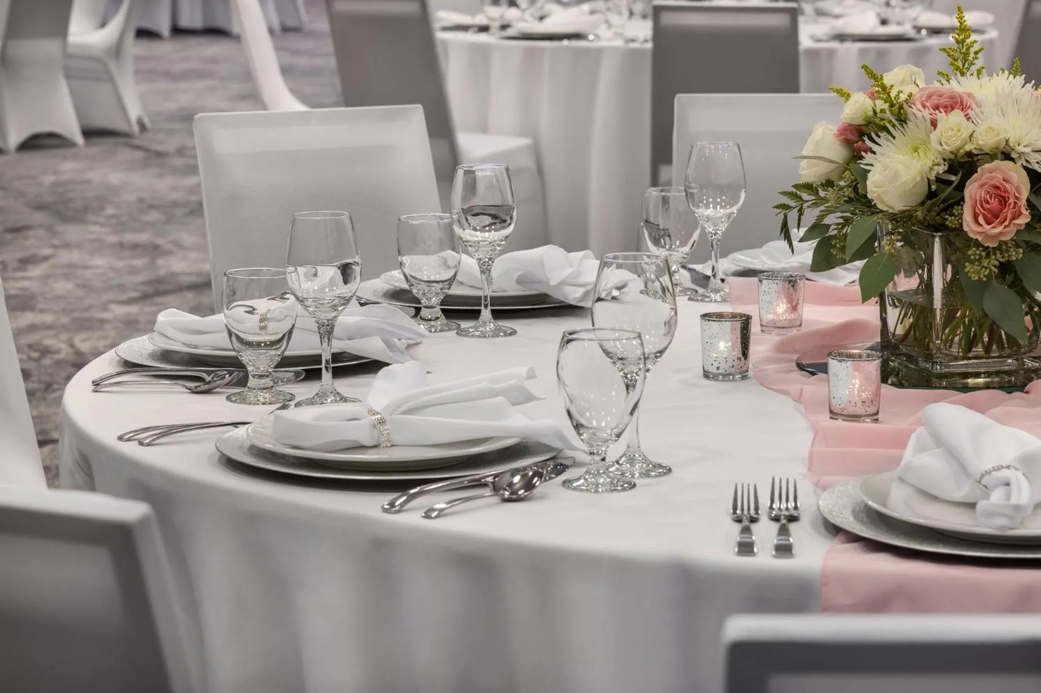 Meeting/conference room in Holiday Inn Wichita East I-35 by IHG