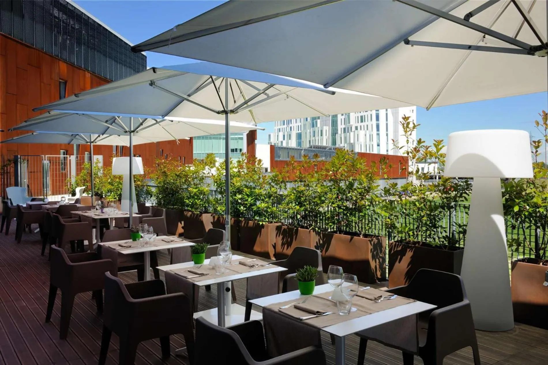 Restaurant/places to eat in H2C Hotel Milanofiori