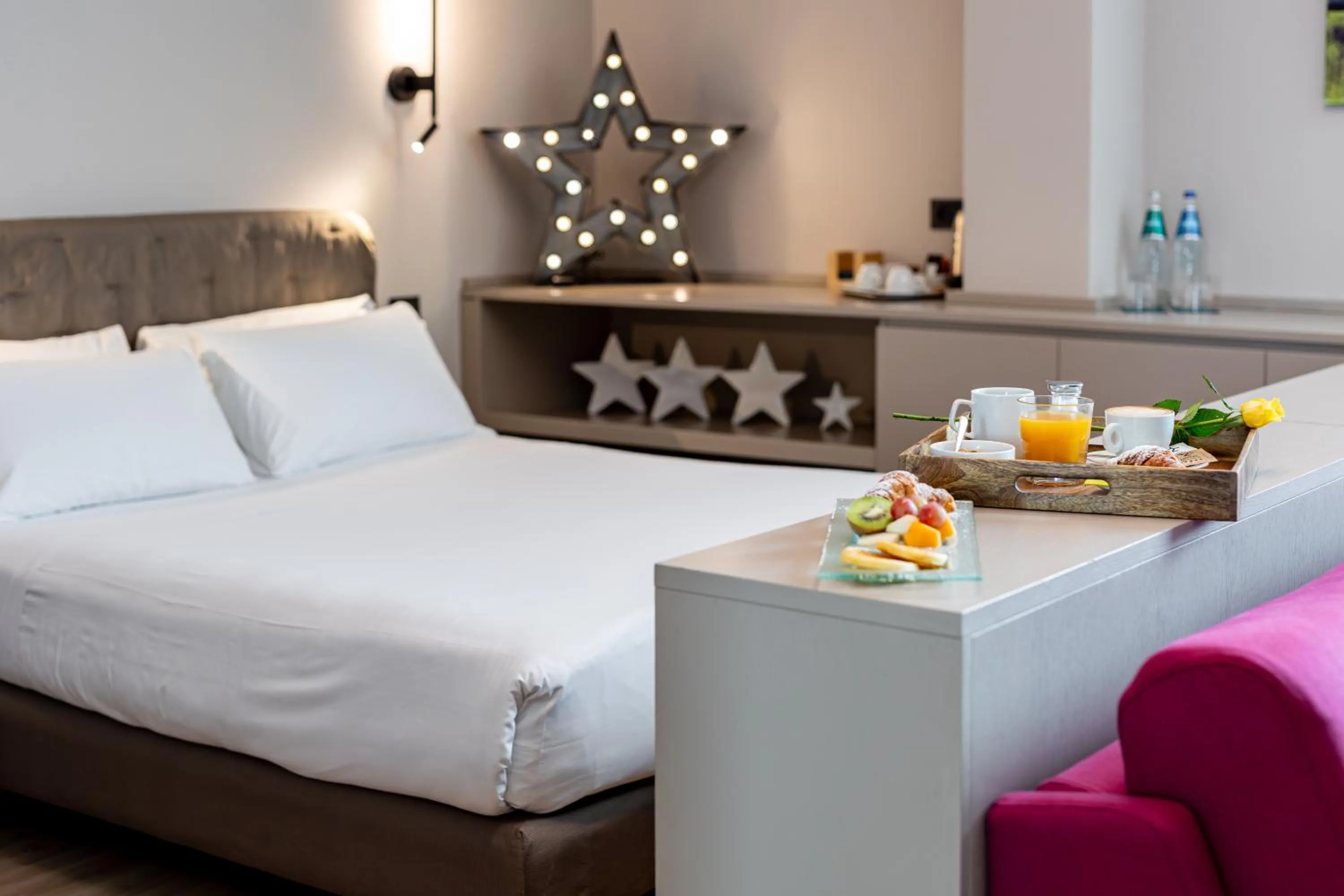 Bed in H2C Hotel Milanofiori