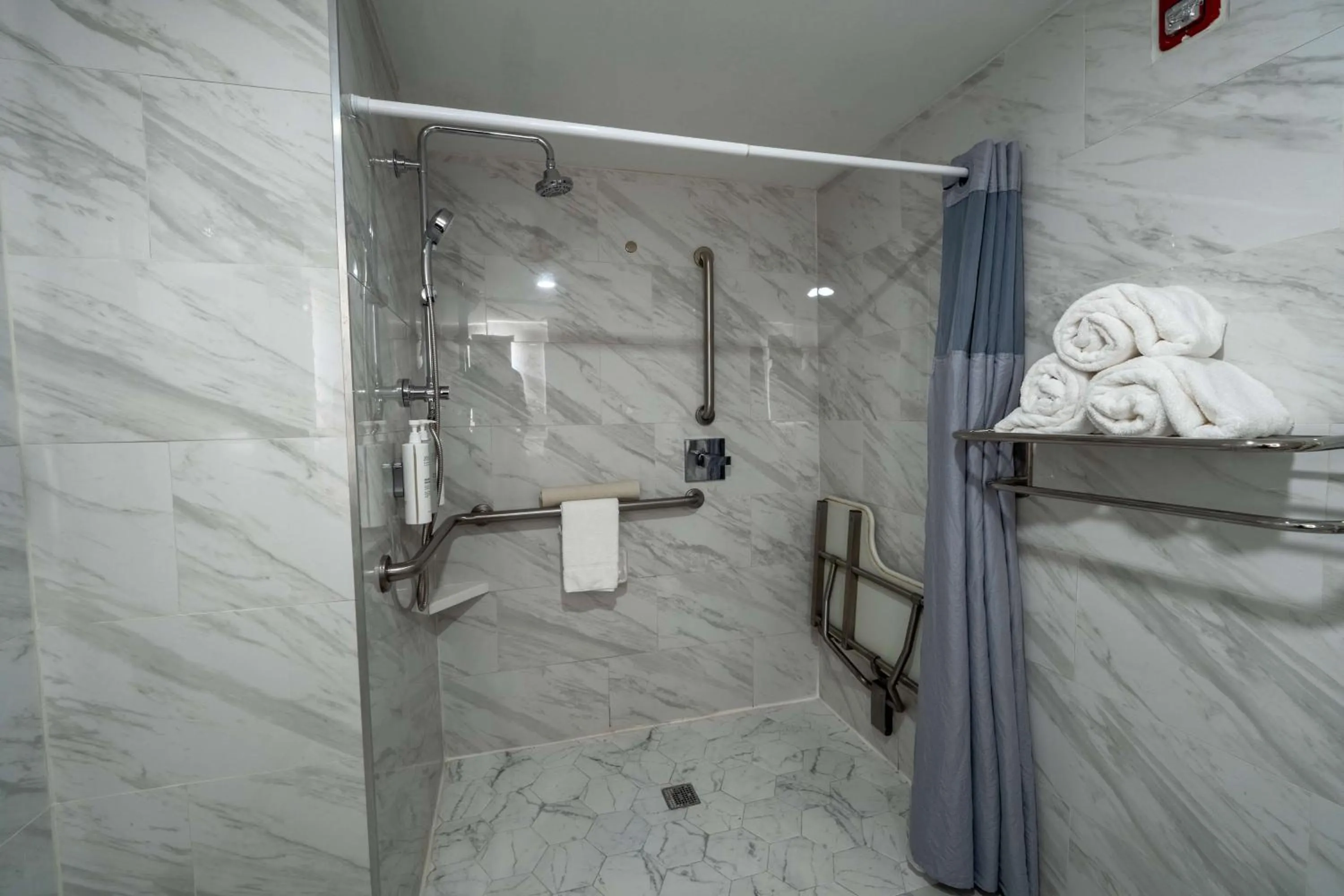 Bathroom in Holiday Inn St. Augustine - Historic, an IHG Hotel