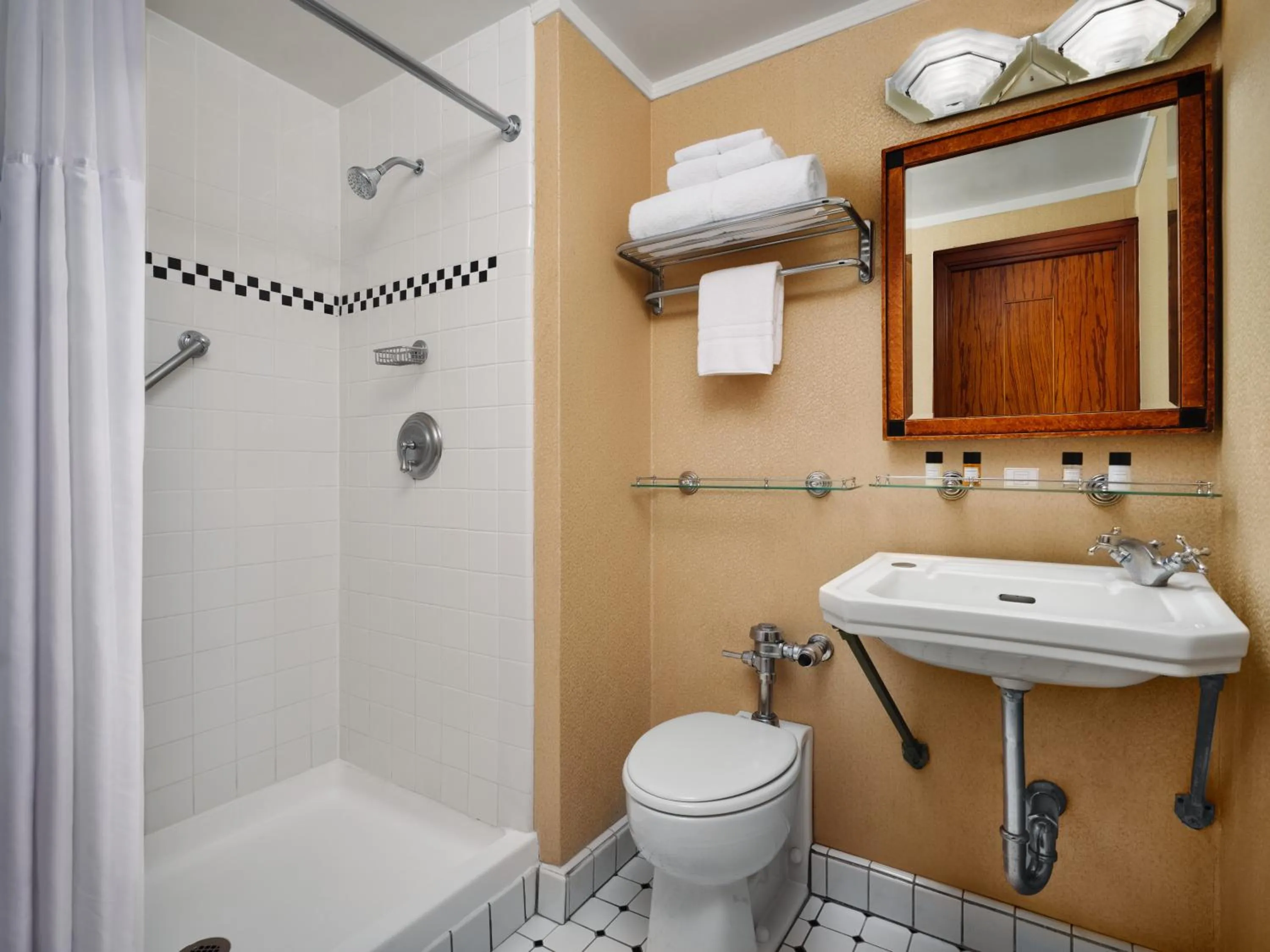 Shower in The Queen Mary