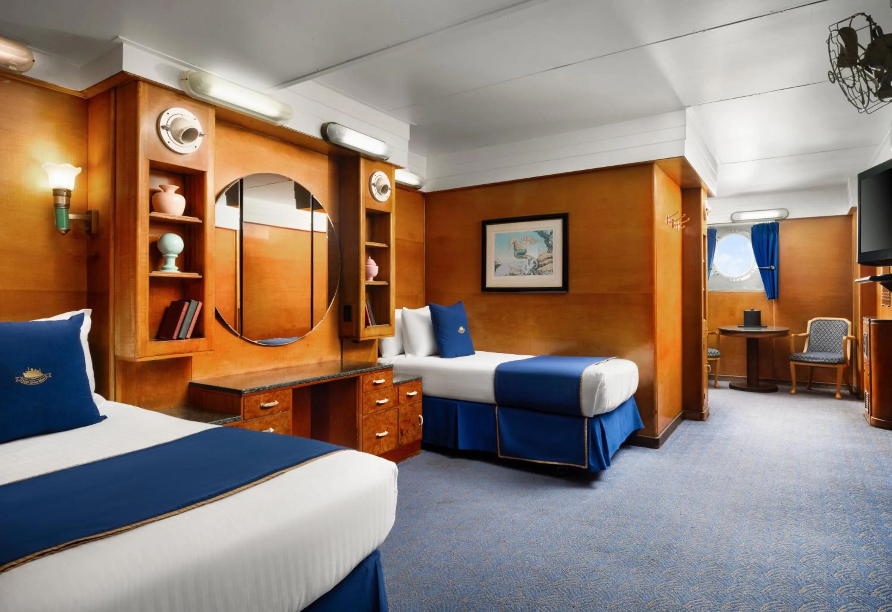 Bed in The Queen Mary