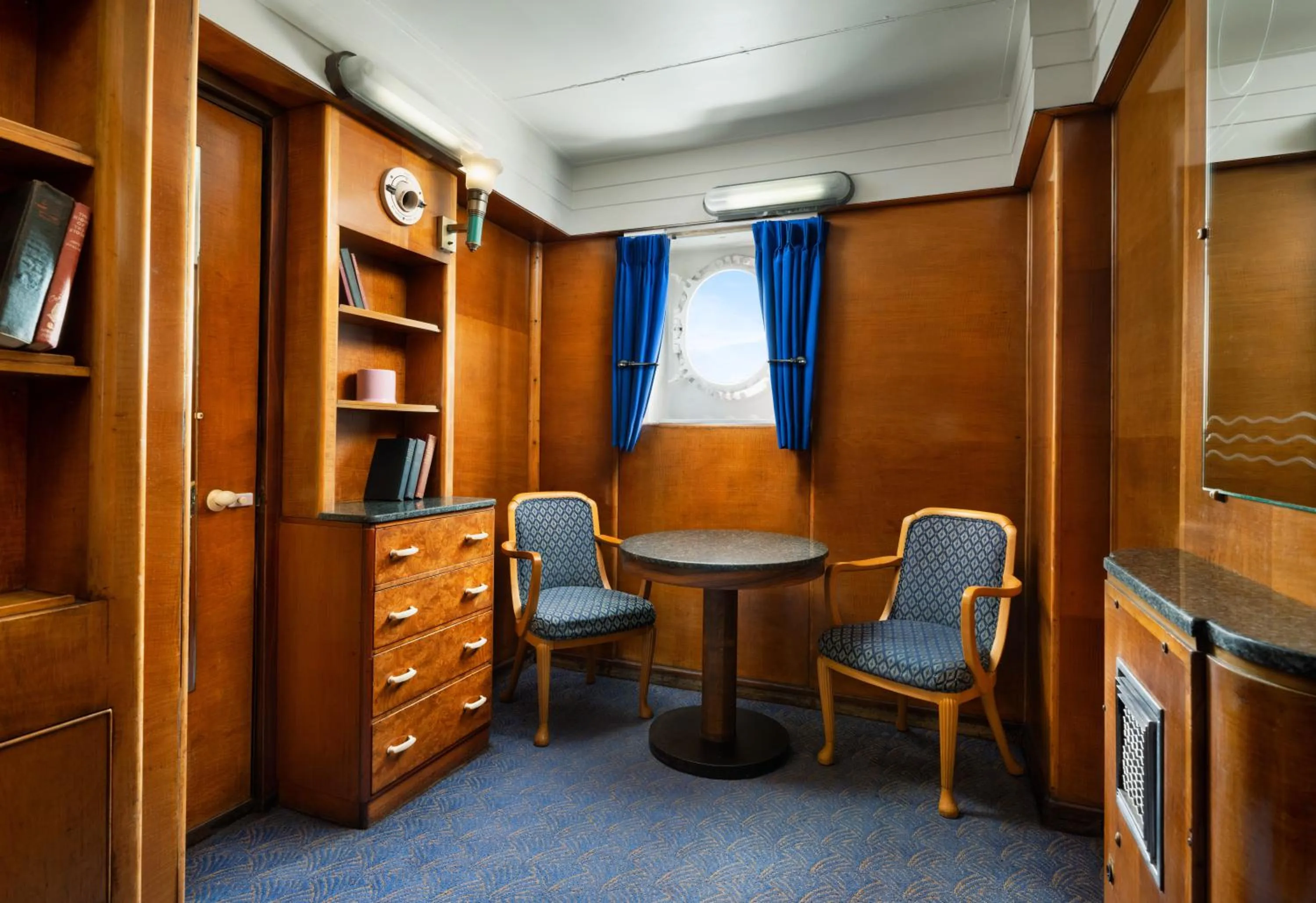 Seating area in The Queen Mary