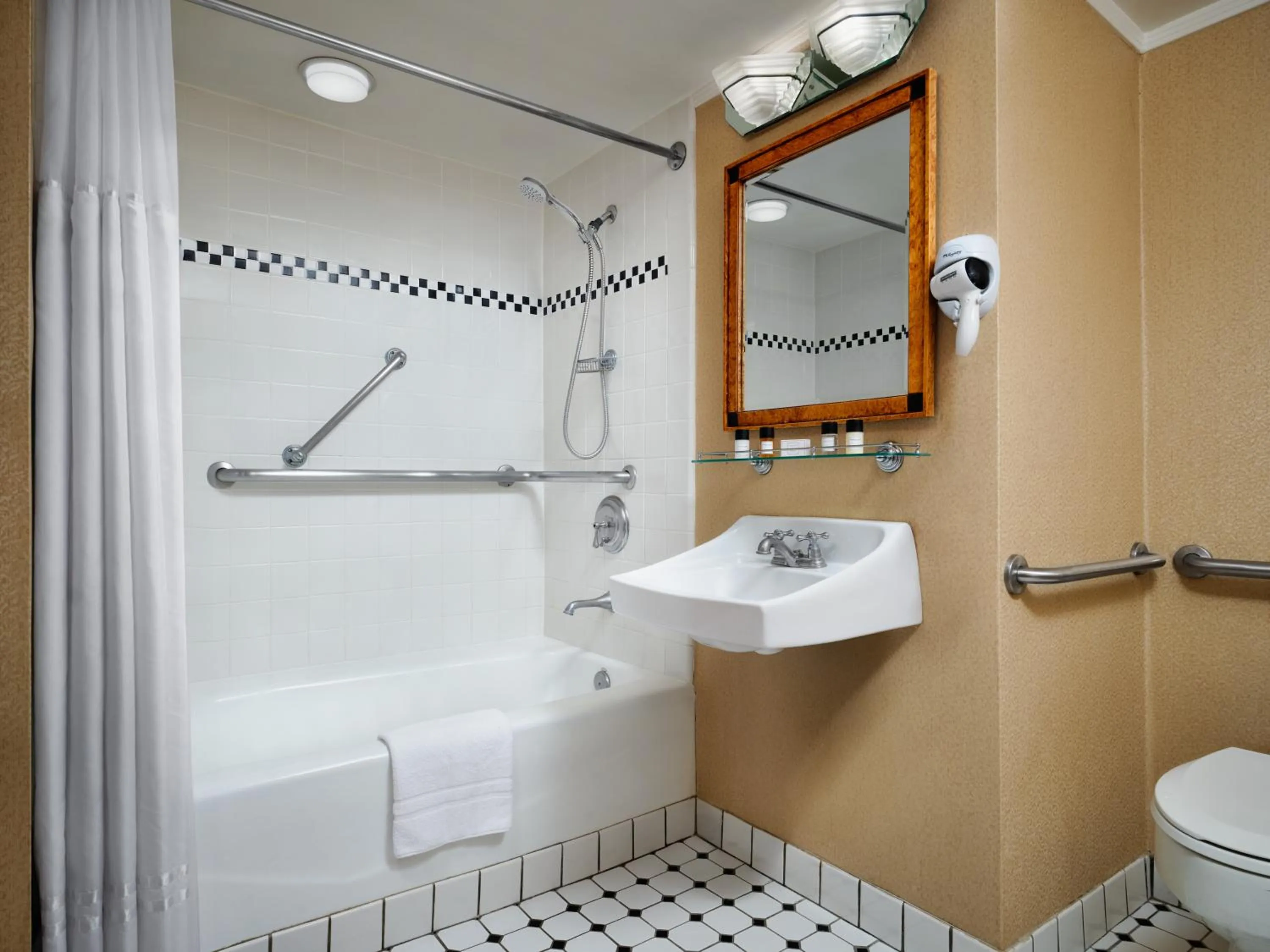 Shower in The Queen Mary