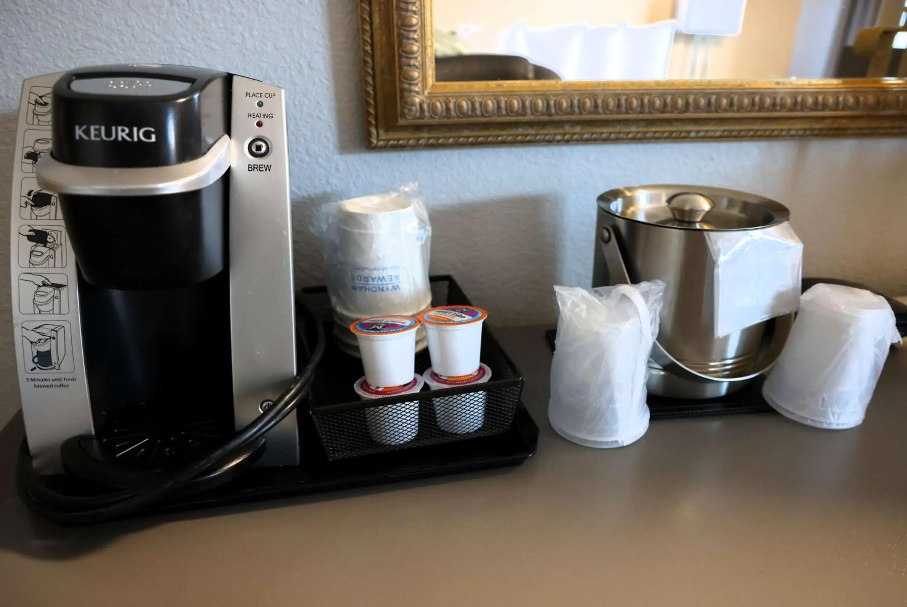 Photo of the whole room in Baymont by Wyndham Barstow Historic Route 66 Photo of the whole room in Baymont by Wyndham Barstow Historic Route 66