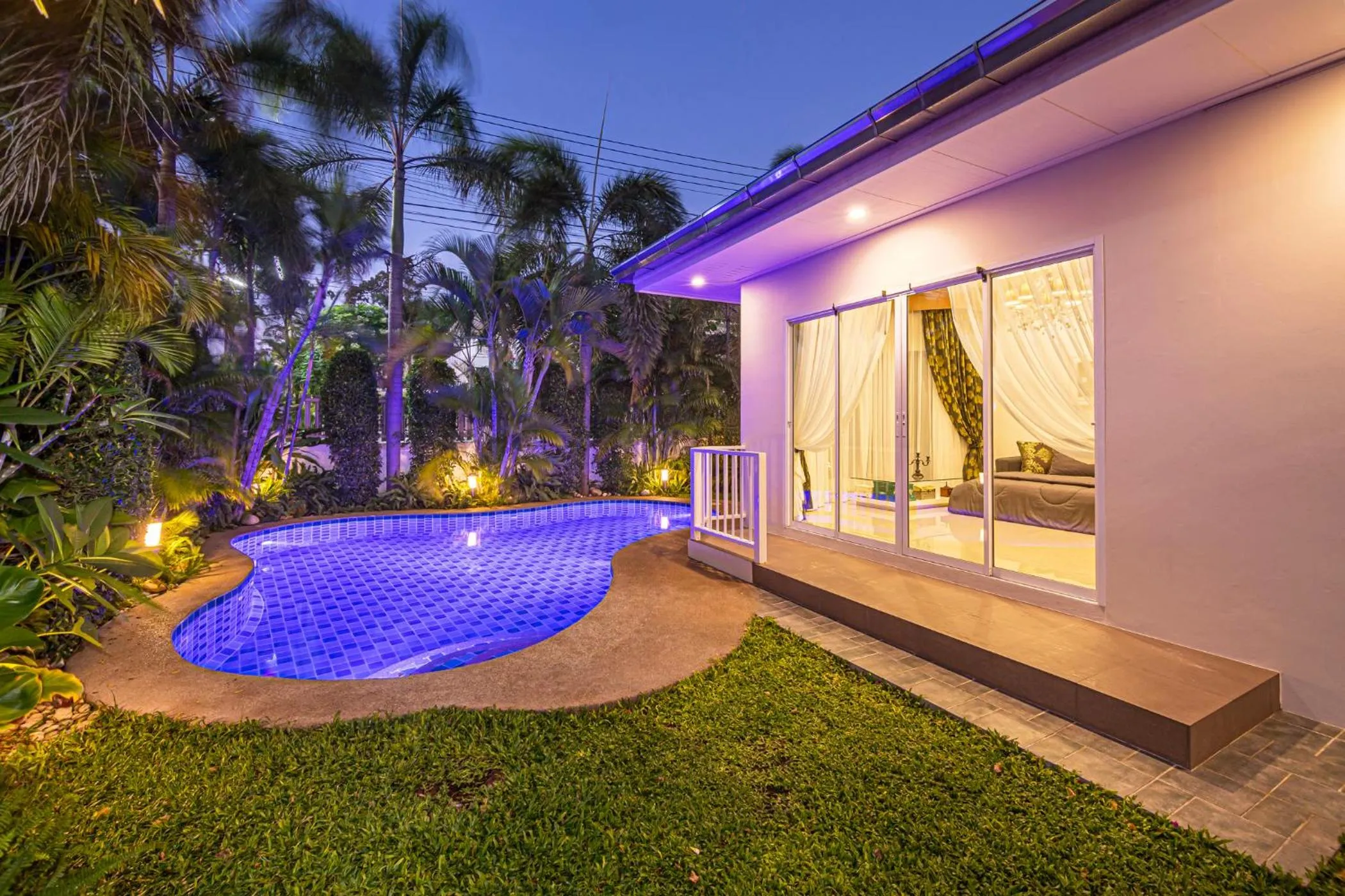 Property building in Leelawadee Pool Villa BBQ&Pool party