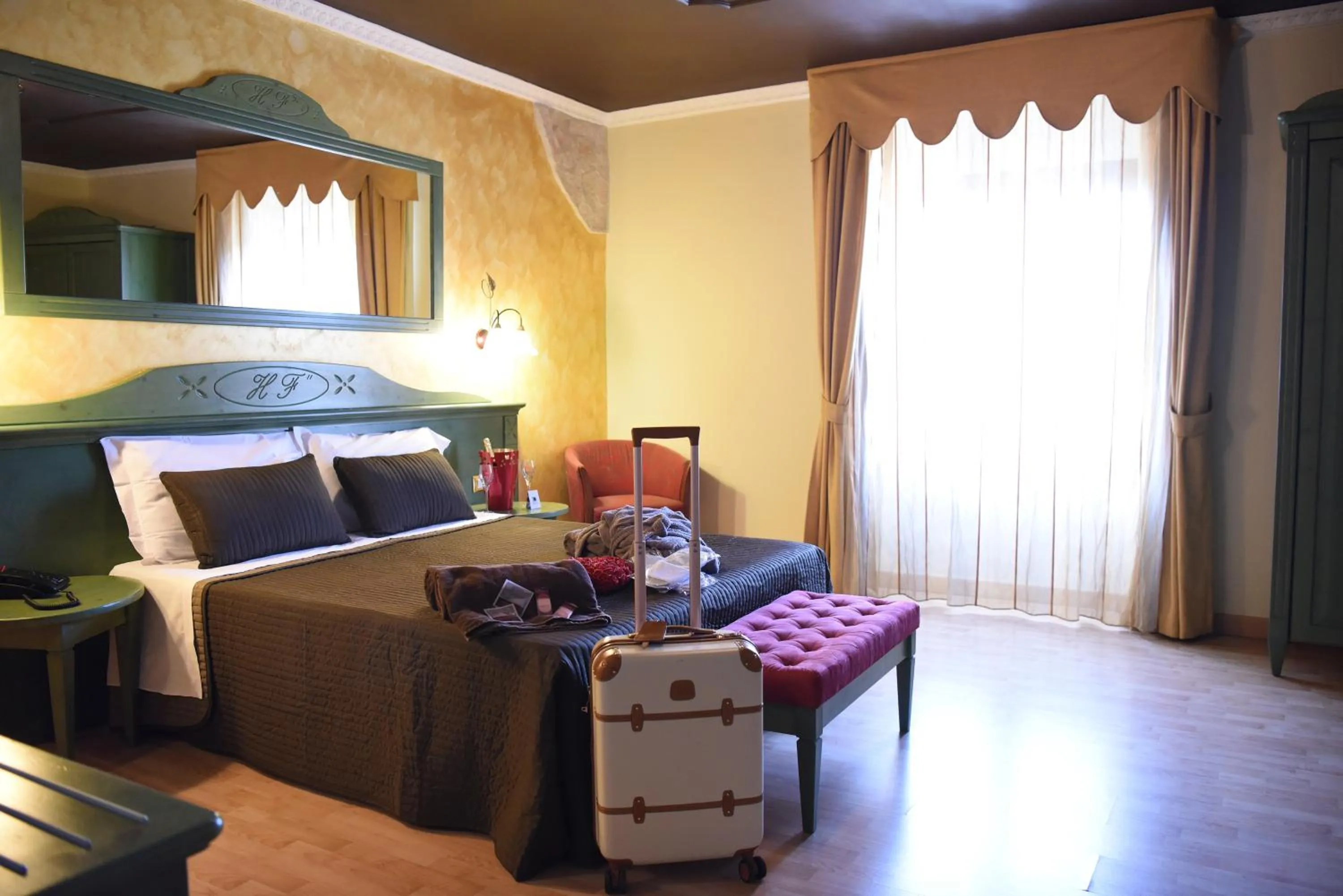 Photo of the whole room, Bed in Hotel Federico II