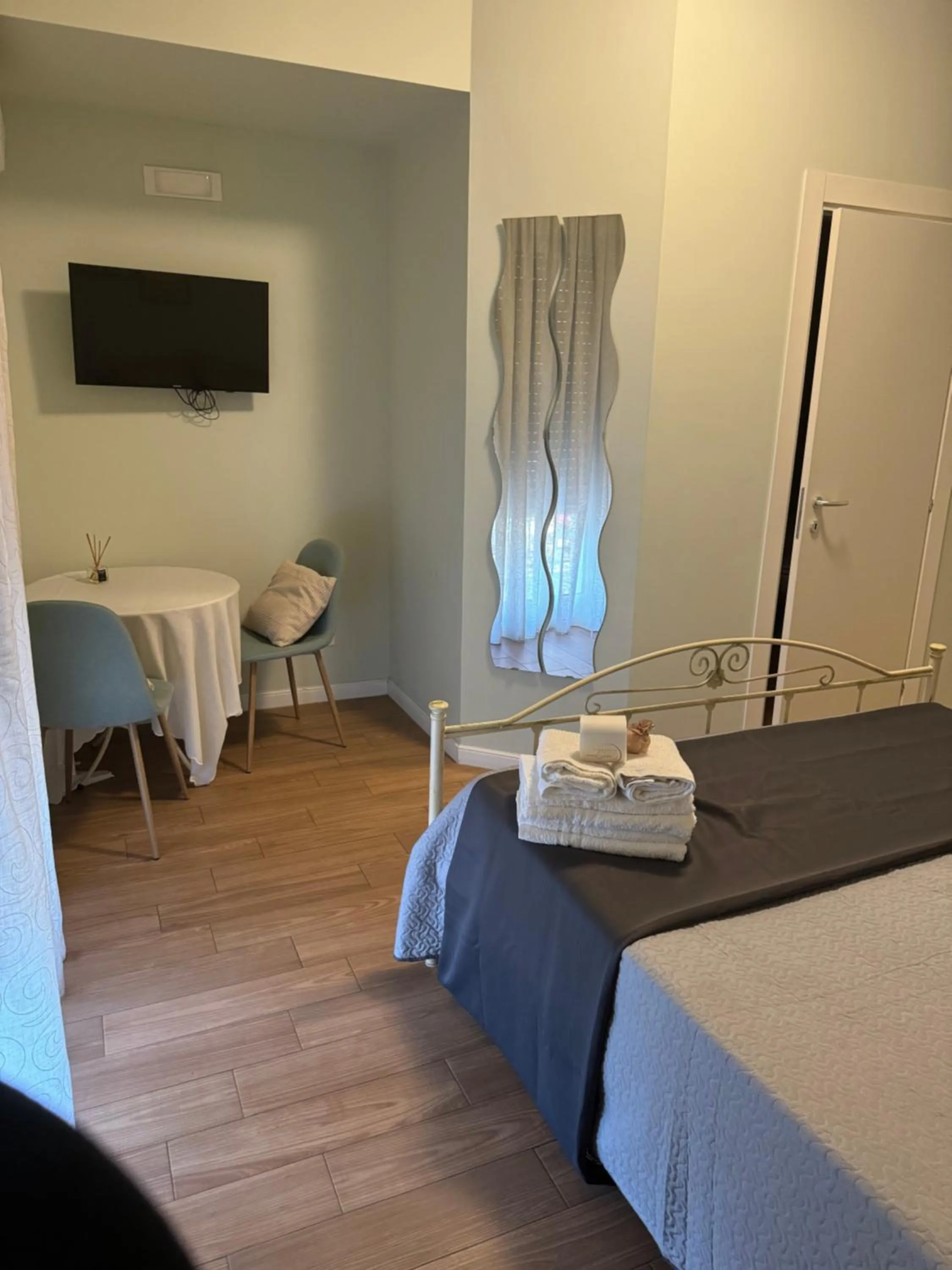 Photo of the whole room, Bed in Casa Gioia