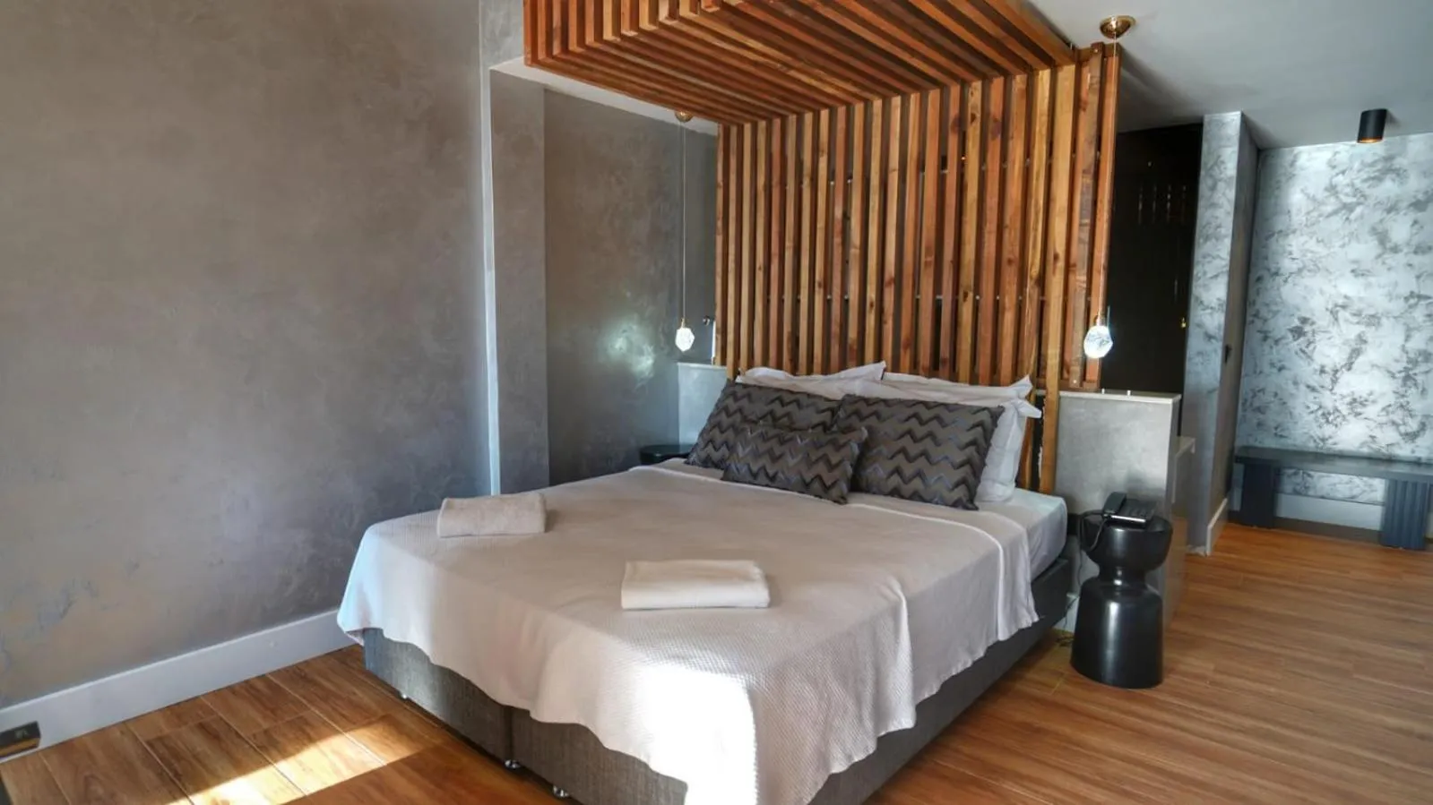 Bed in Sifne Thermal Otel