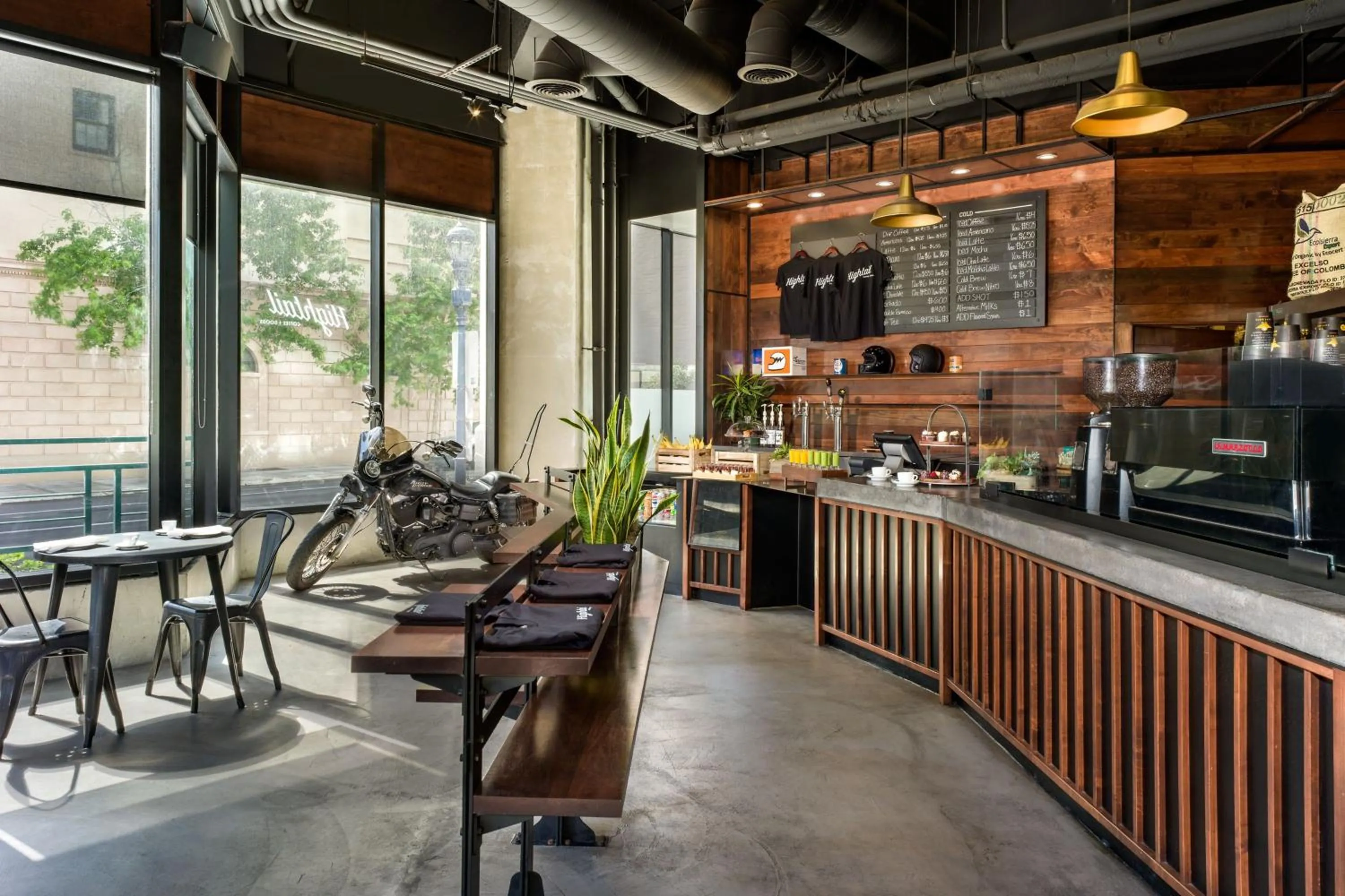 Restaurant/places to eat in The Westin San Diego Bayview