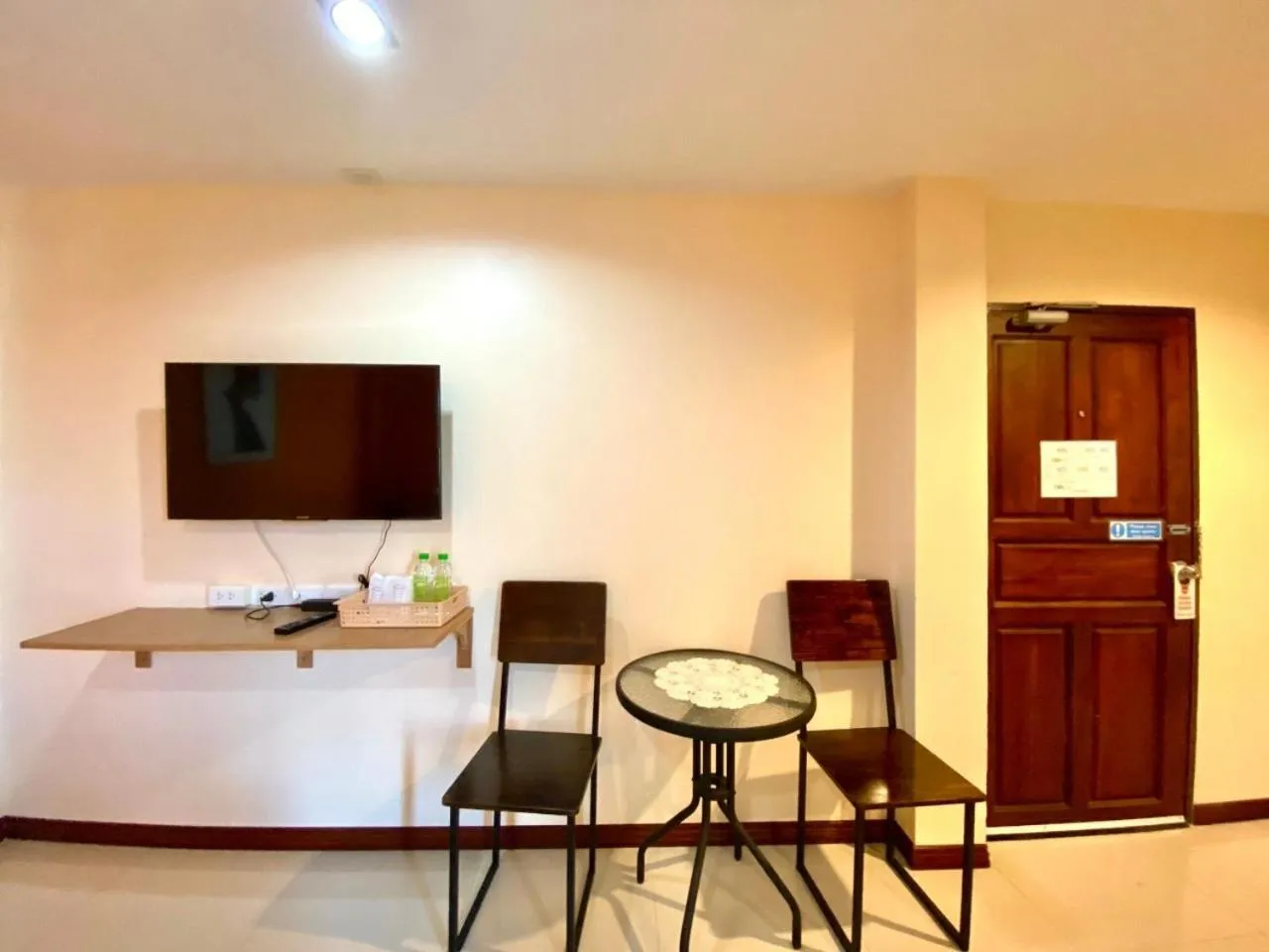 TV and multimedia in Chinda Boutique Hotel