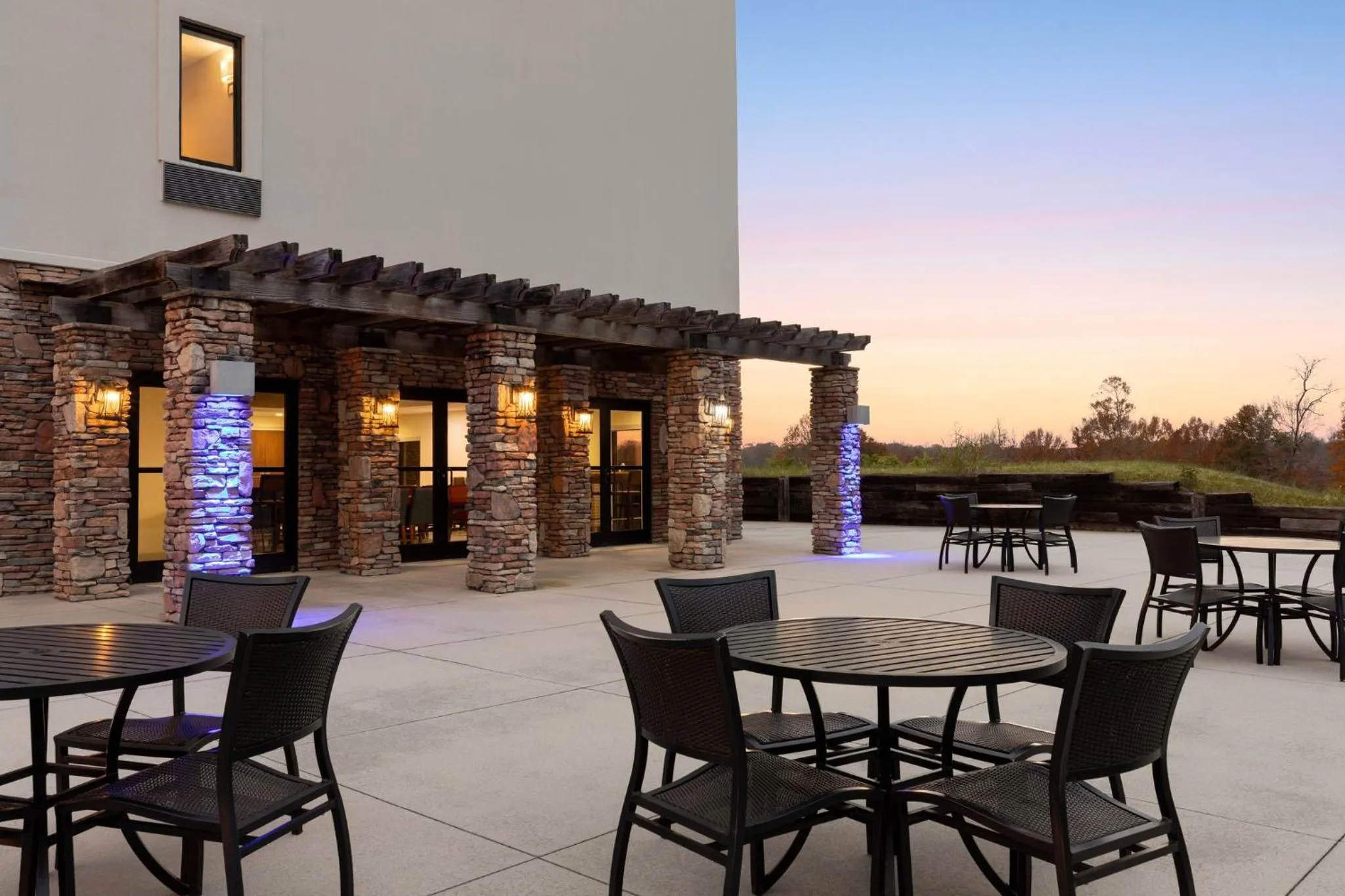 Property building in Holiday Inn Express & Suites Lexington North West-The Vineyard by IHG