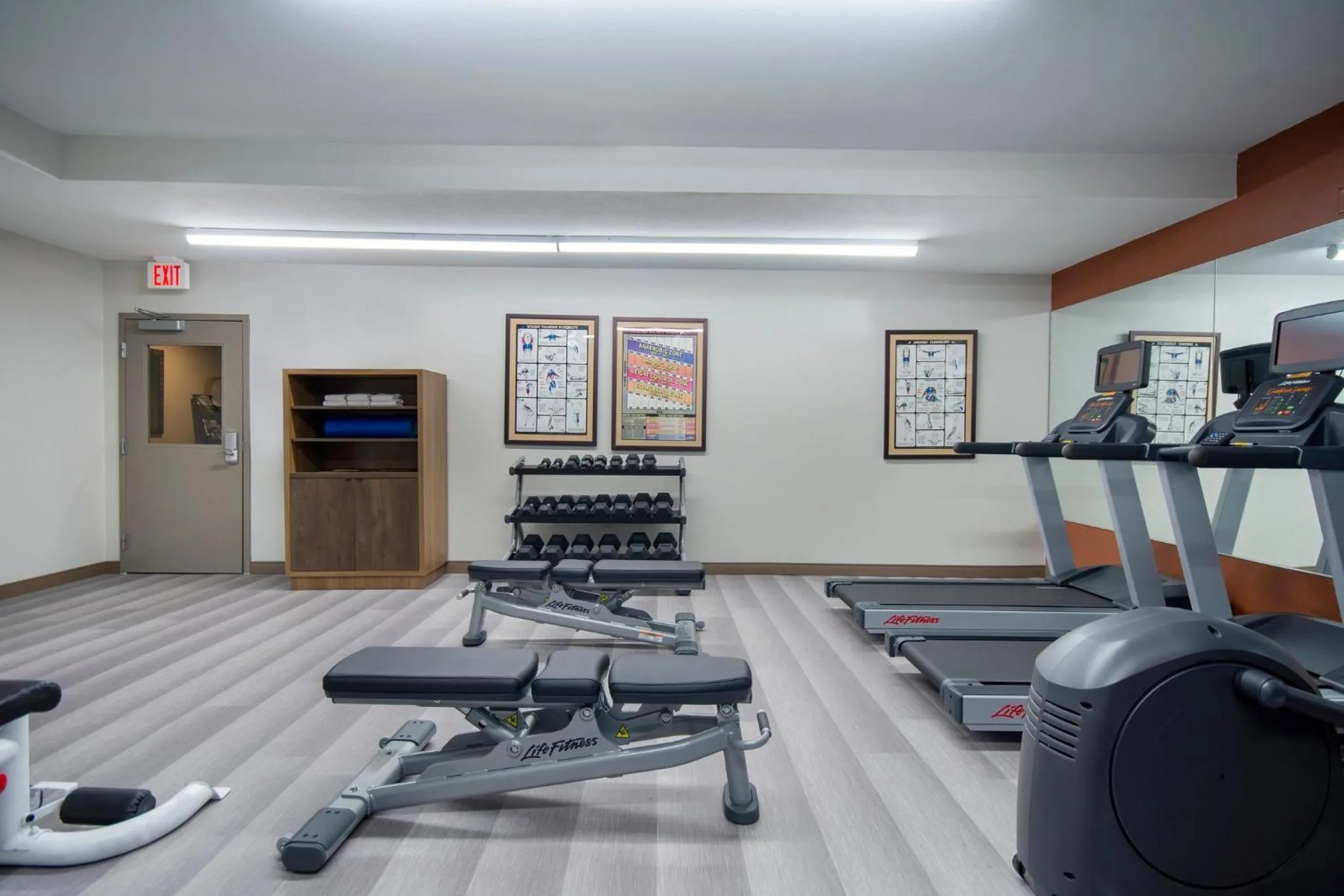 Fitness centre/facilities in Candlewood Suites Buffalo Amherst by IHG
