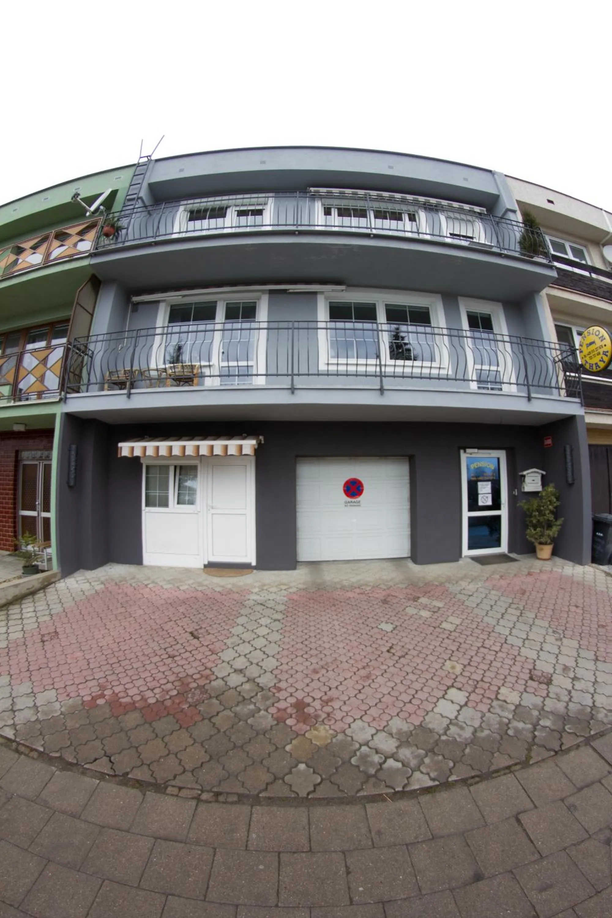 Facade/entrance in Pension Thaya