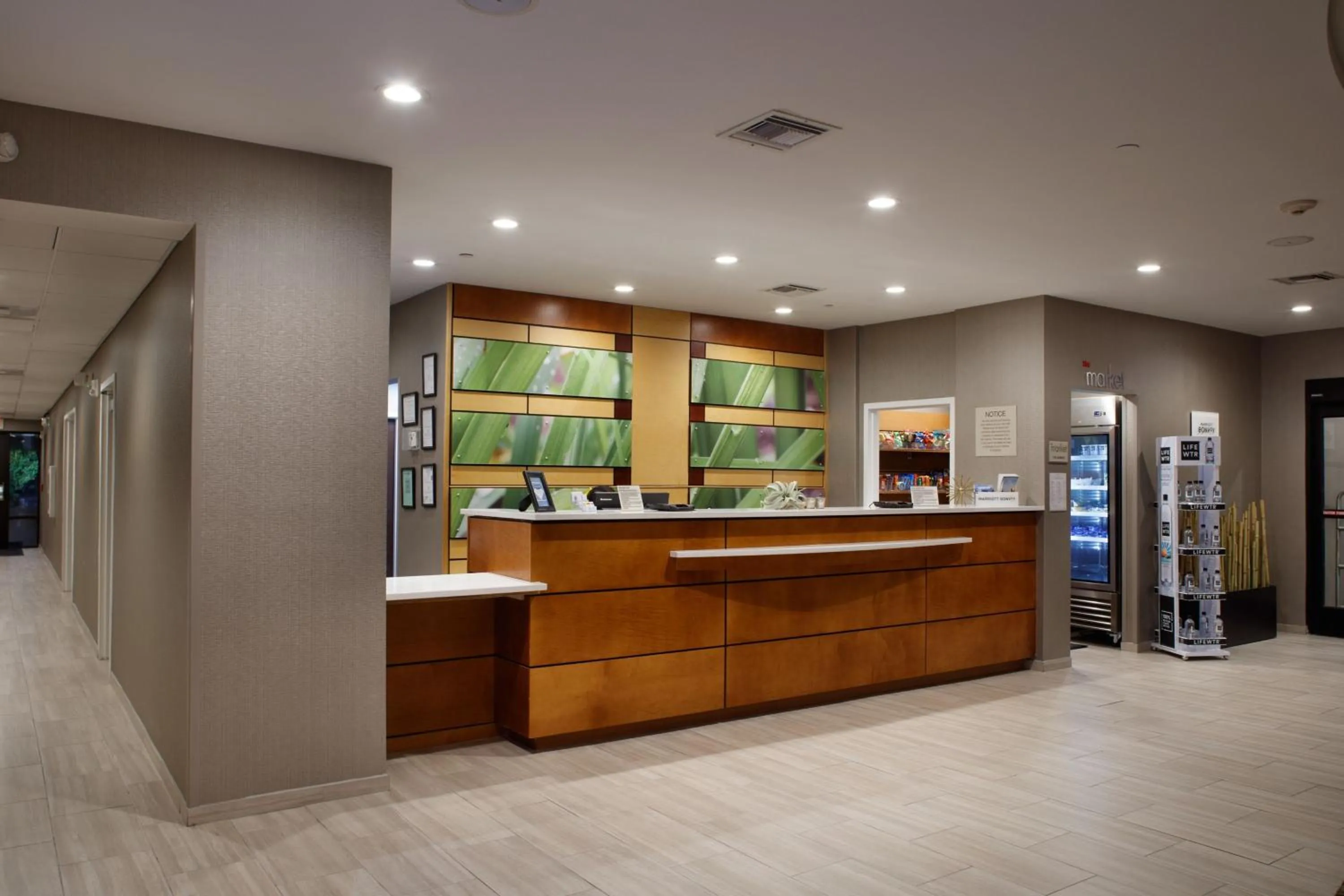 Lobby or reception in SpringHill Suites Savannah Airport