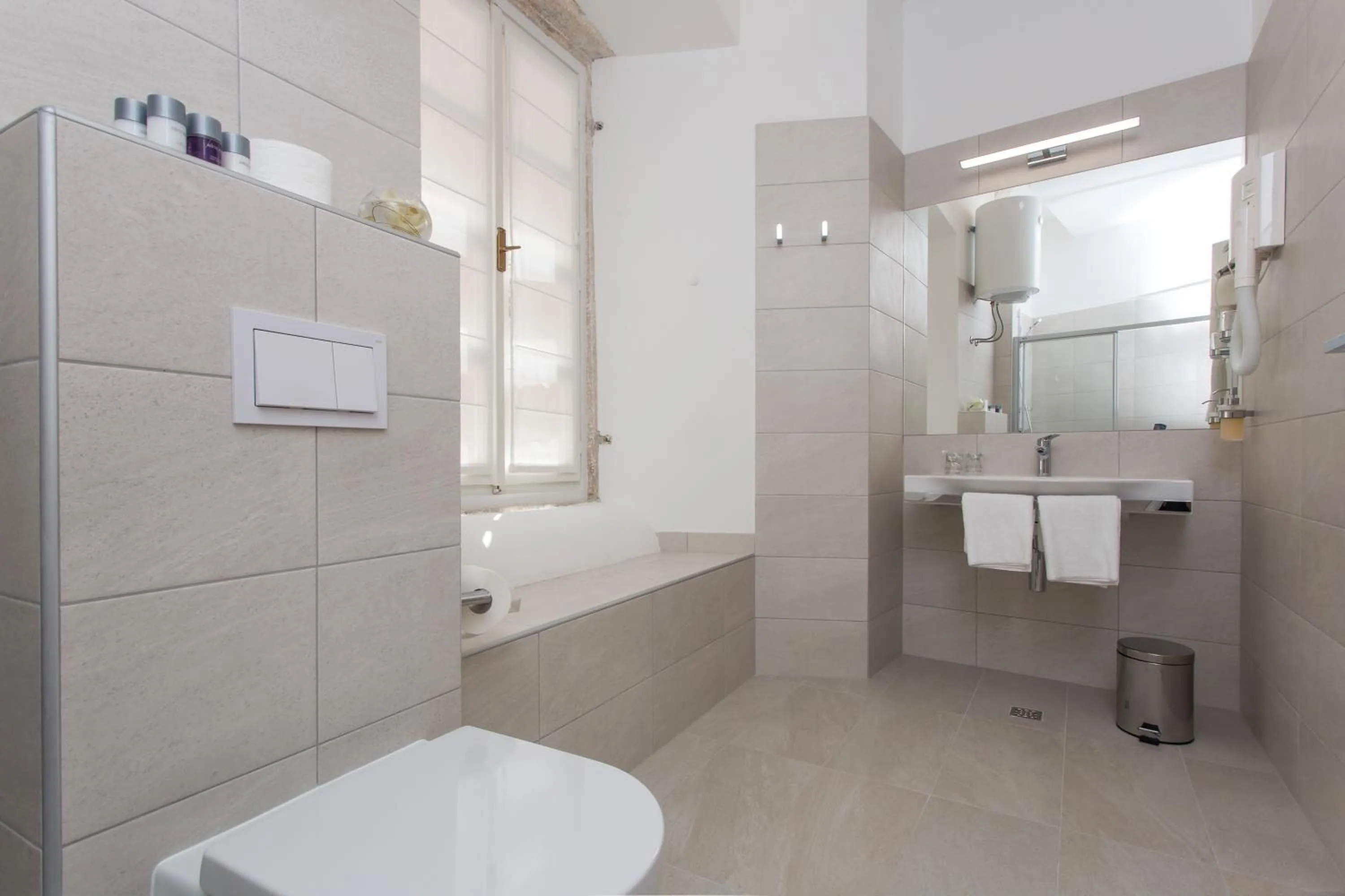 Bathroom in Klarisa Palace Rooms