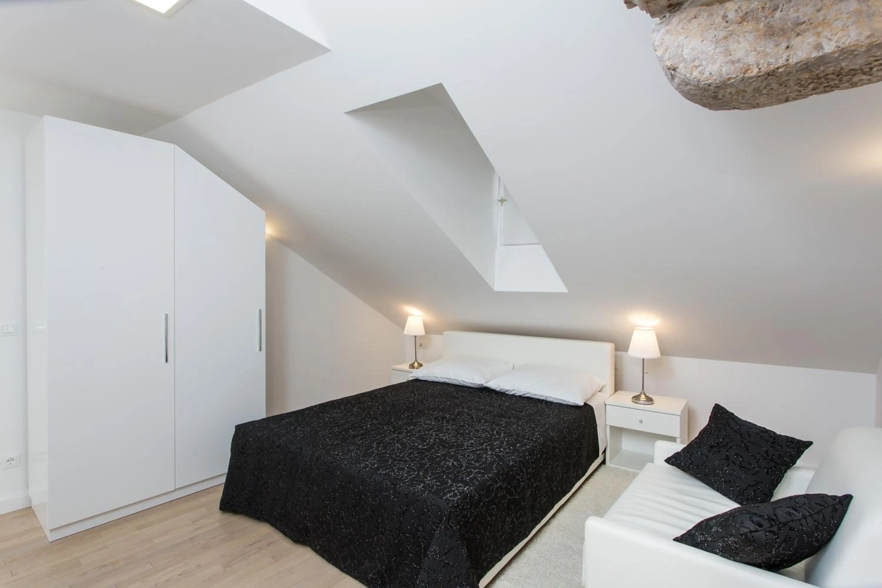 Bedroom in Klarisa Palace Rooms