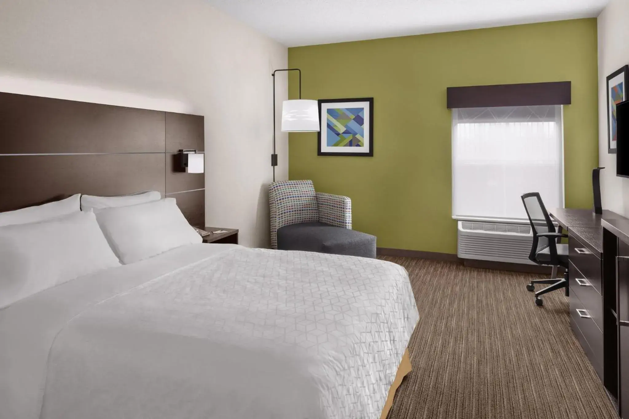 Photo of the whole room, Bed in Holiday Inn Express & Suites Asheville SW - Outlet Ctr Area by IHG Photo of the whole room, Bed in Holiday Inn Express & Suites Asheville SW - Outlet Ctr Area by IHG
