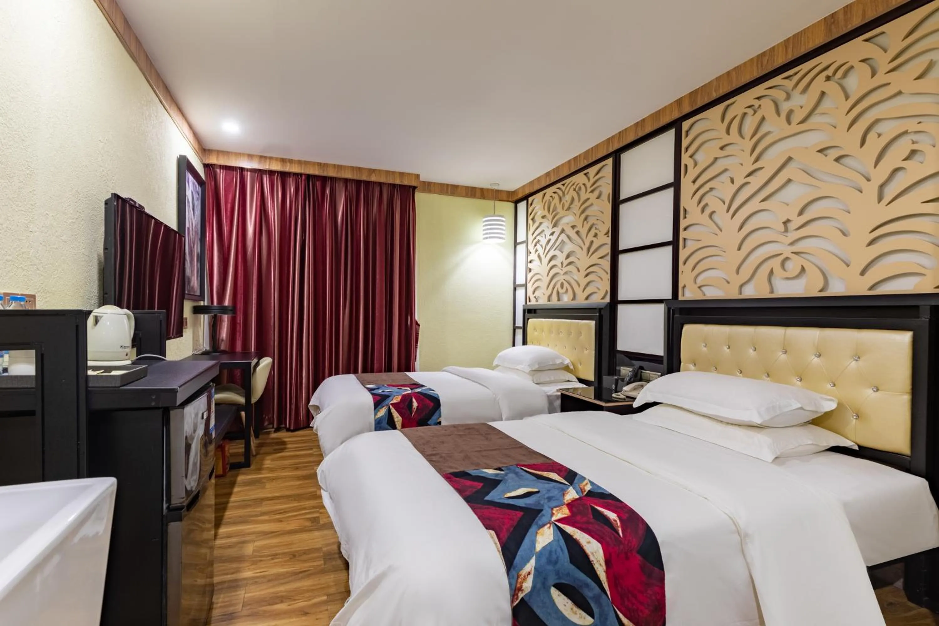 Guangzhou Bird Island Hotel