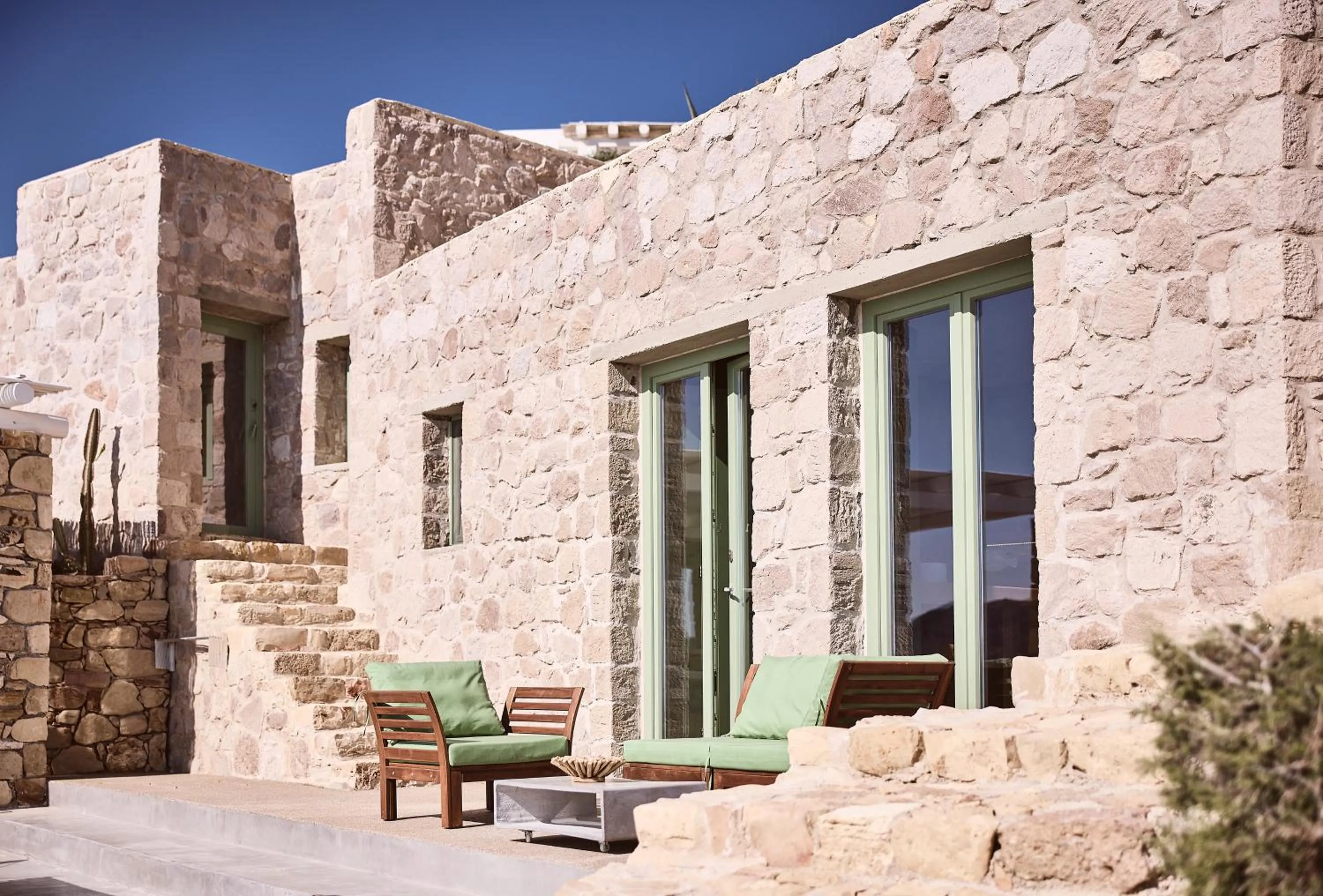 Property building in Ninos Houses
