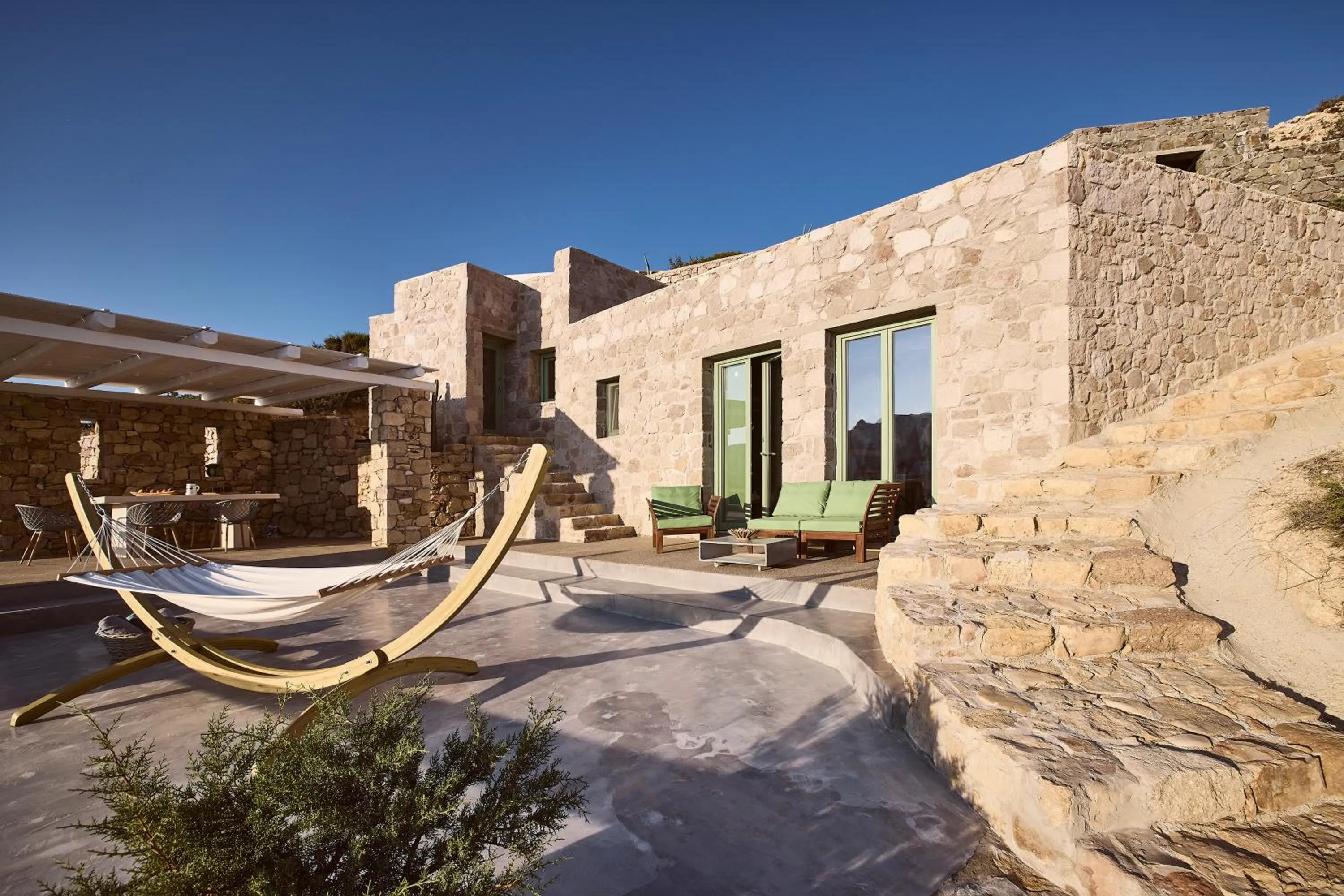 Property building in Ninos Houses
