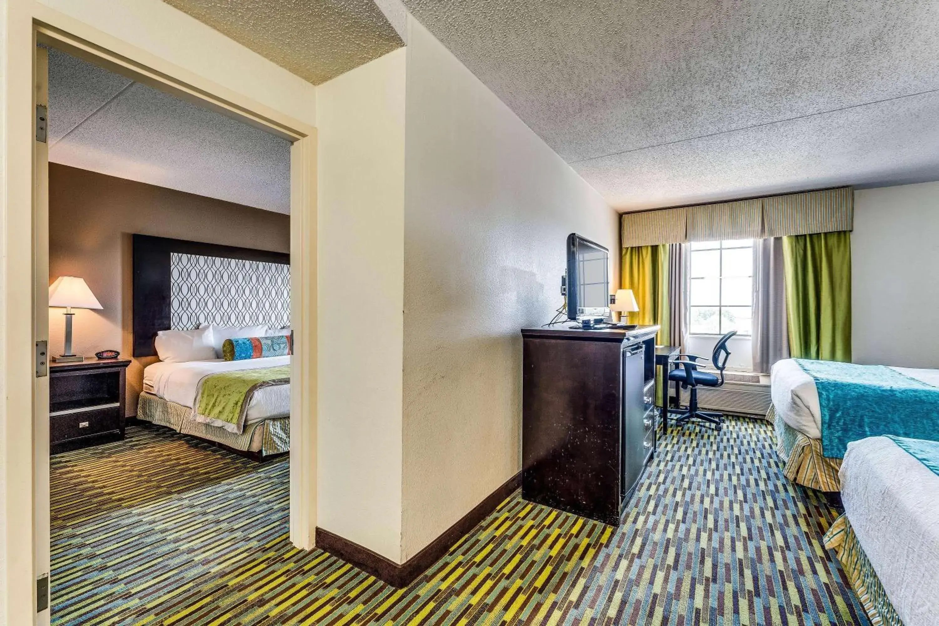 Bed in Wyndham Garden Wichita Downtown Bed in Wyndham Garden Wichita Downtown