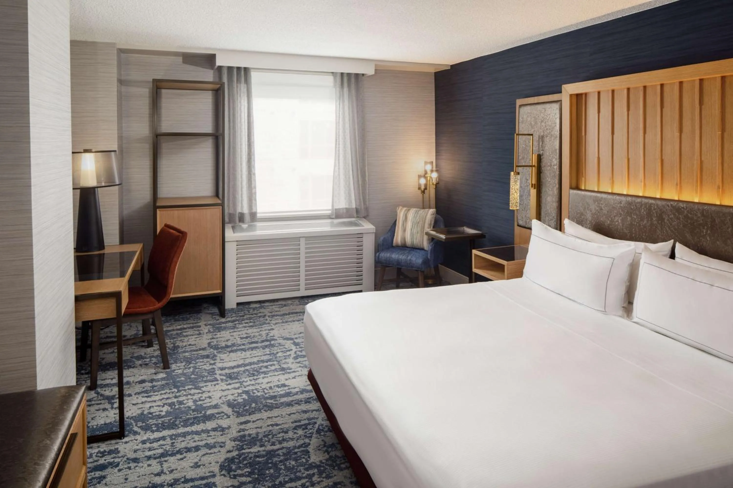 Bed in DoubleTree by Hilton Silver Spring Washington DC North