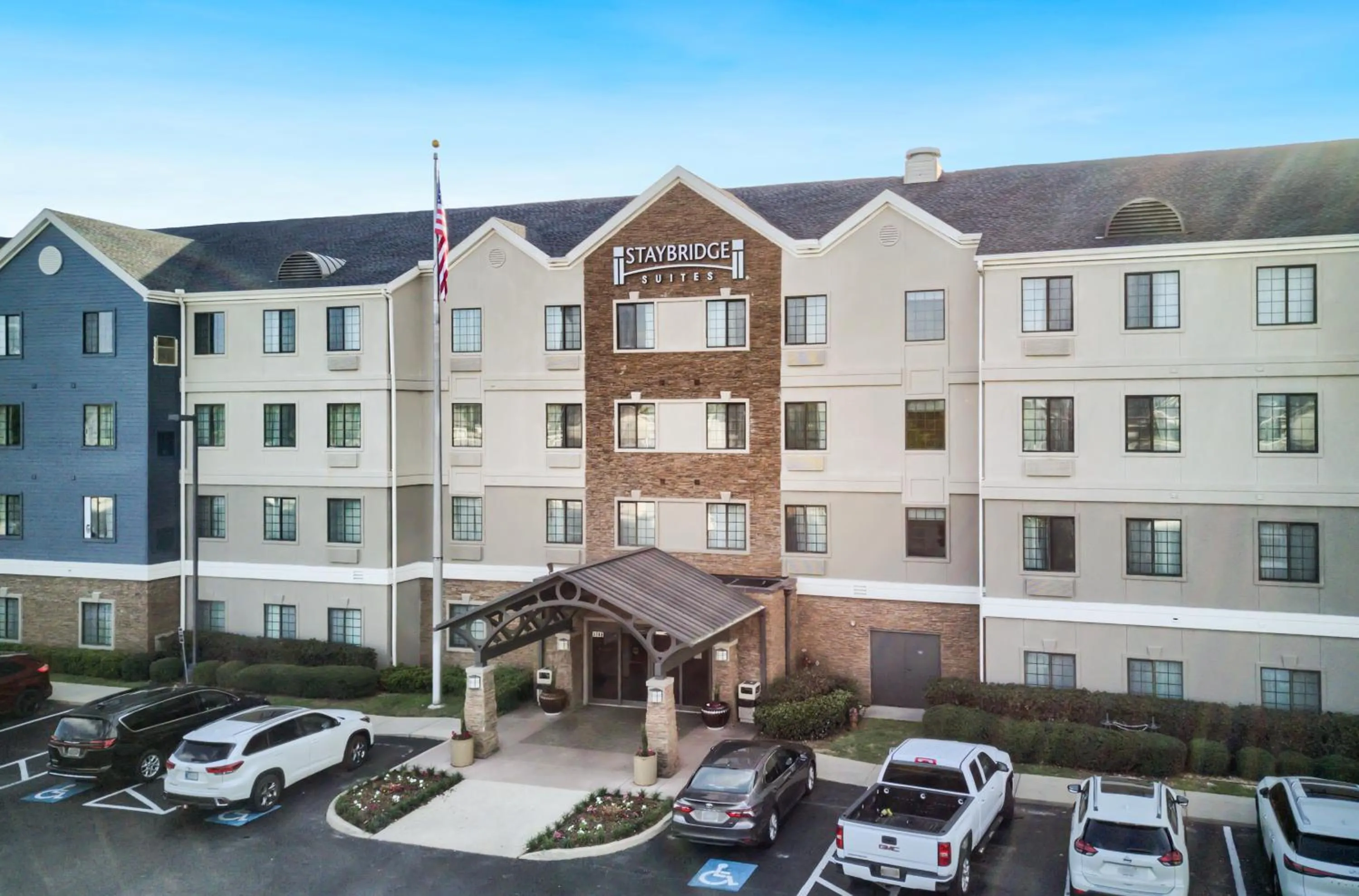 Property building in Staybridge Suites Gulf Shores by IHG