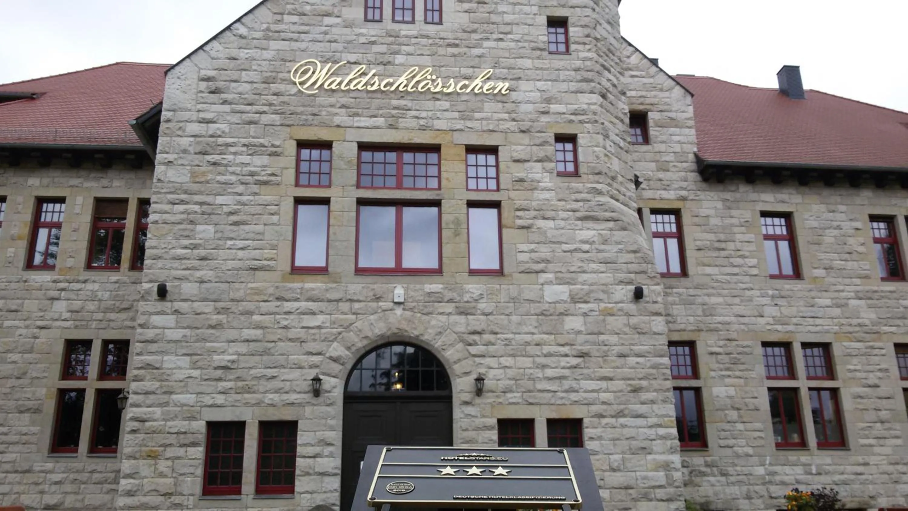 Facade/entrance in Waldschlösschen Wangen