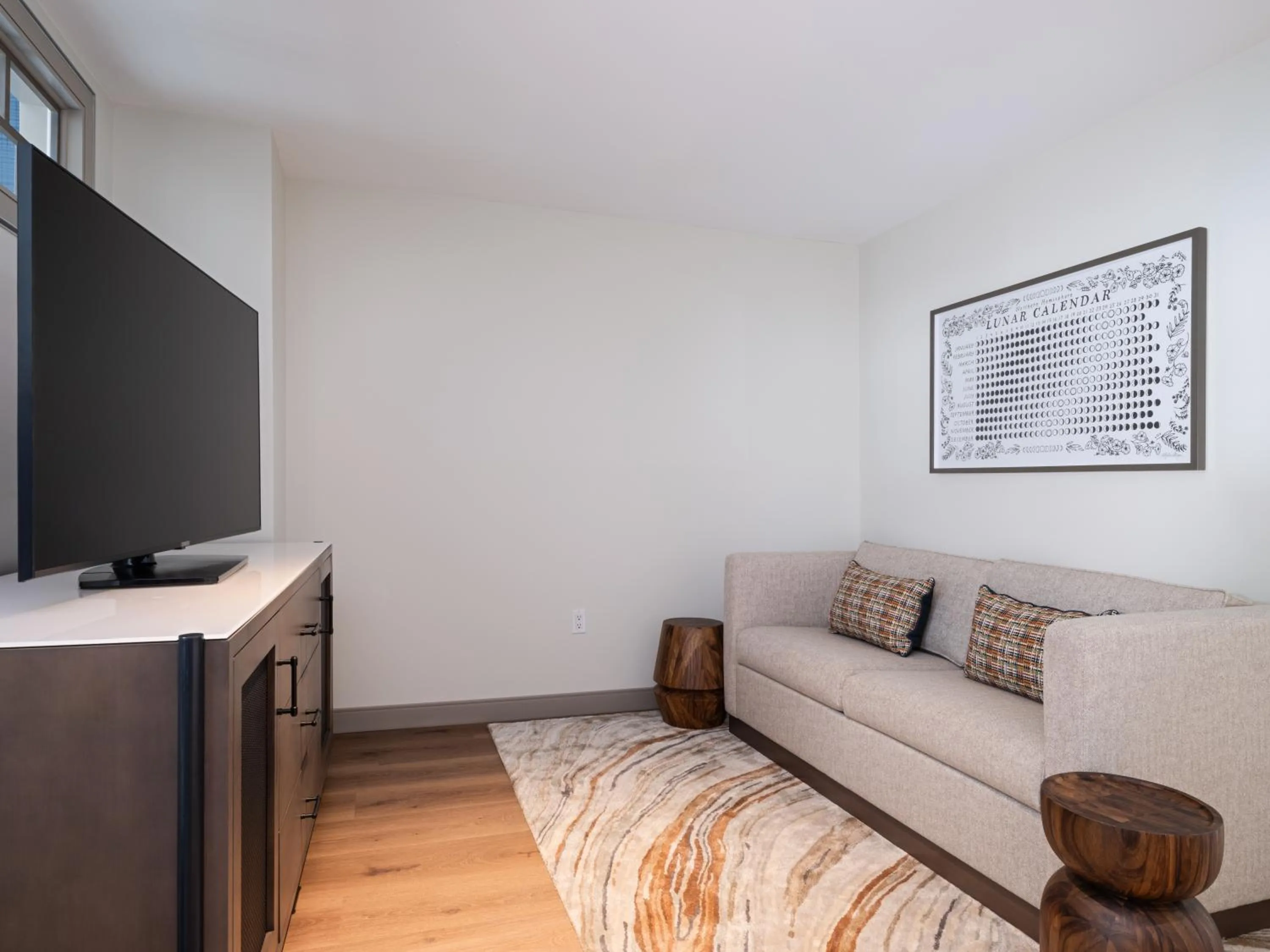 Living room in Hotel Indigo Asheville Downtown by IHG